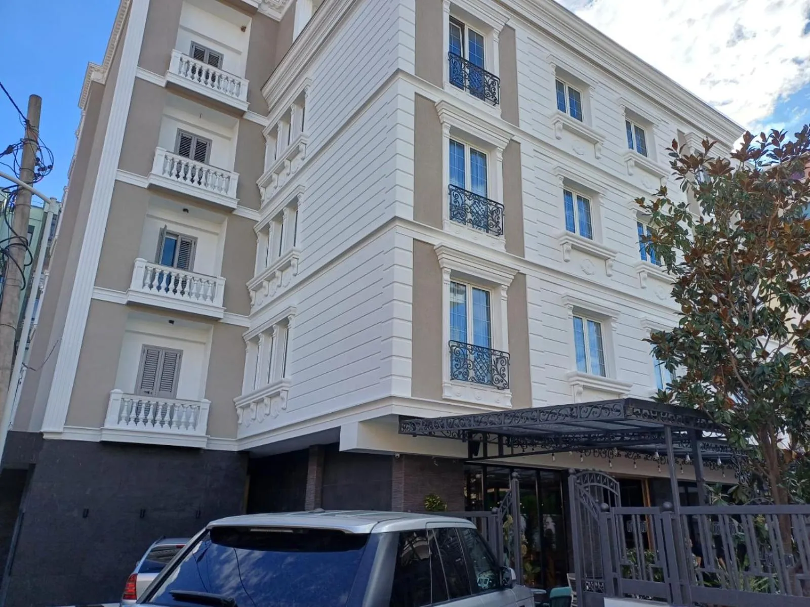 Property building in Oxygen Boutique Hotel