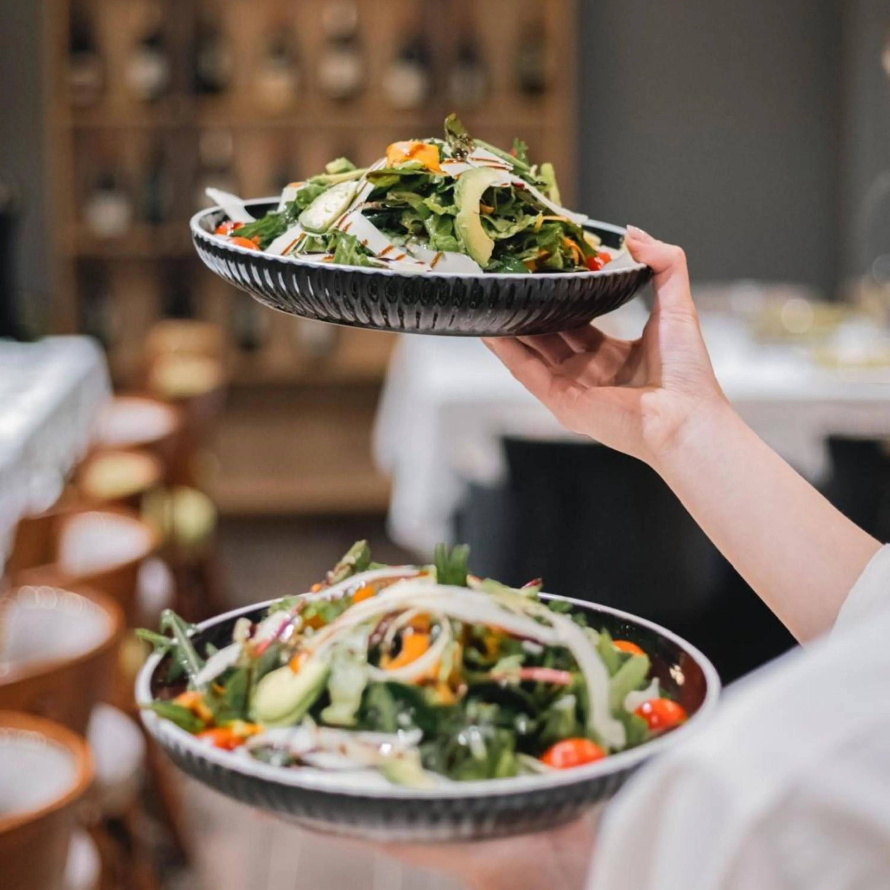 Restaurant/places to eat in Oxygen Boutique Hotel