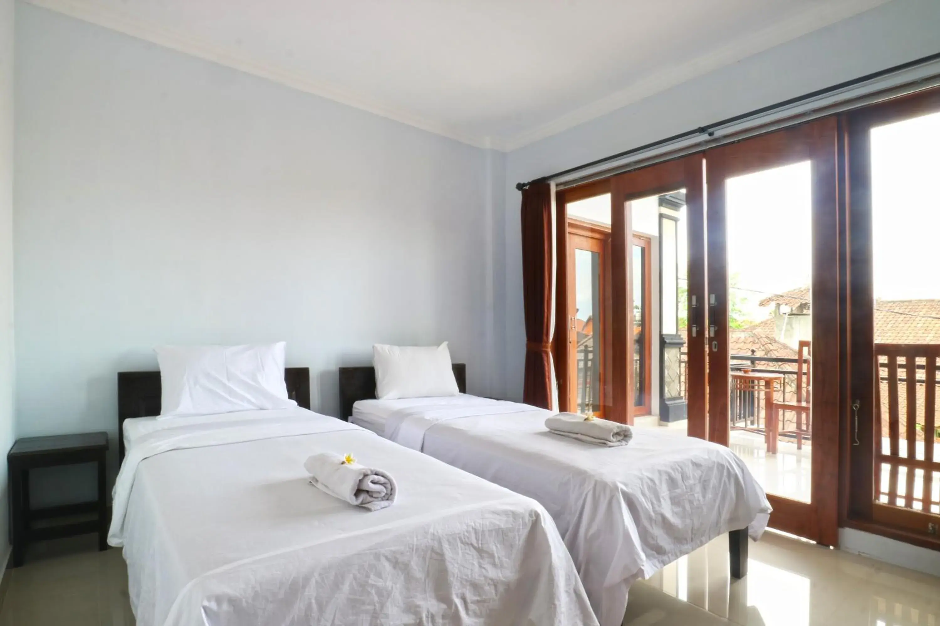 Bedroom, Bed in The Wina Echo Beach Guest House Bedroom, Bed in The Wina Echo Beach Guest House