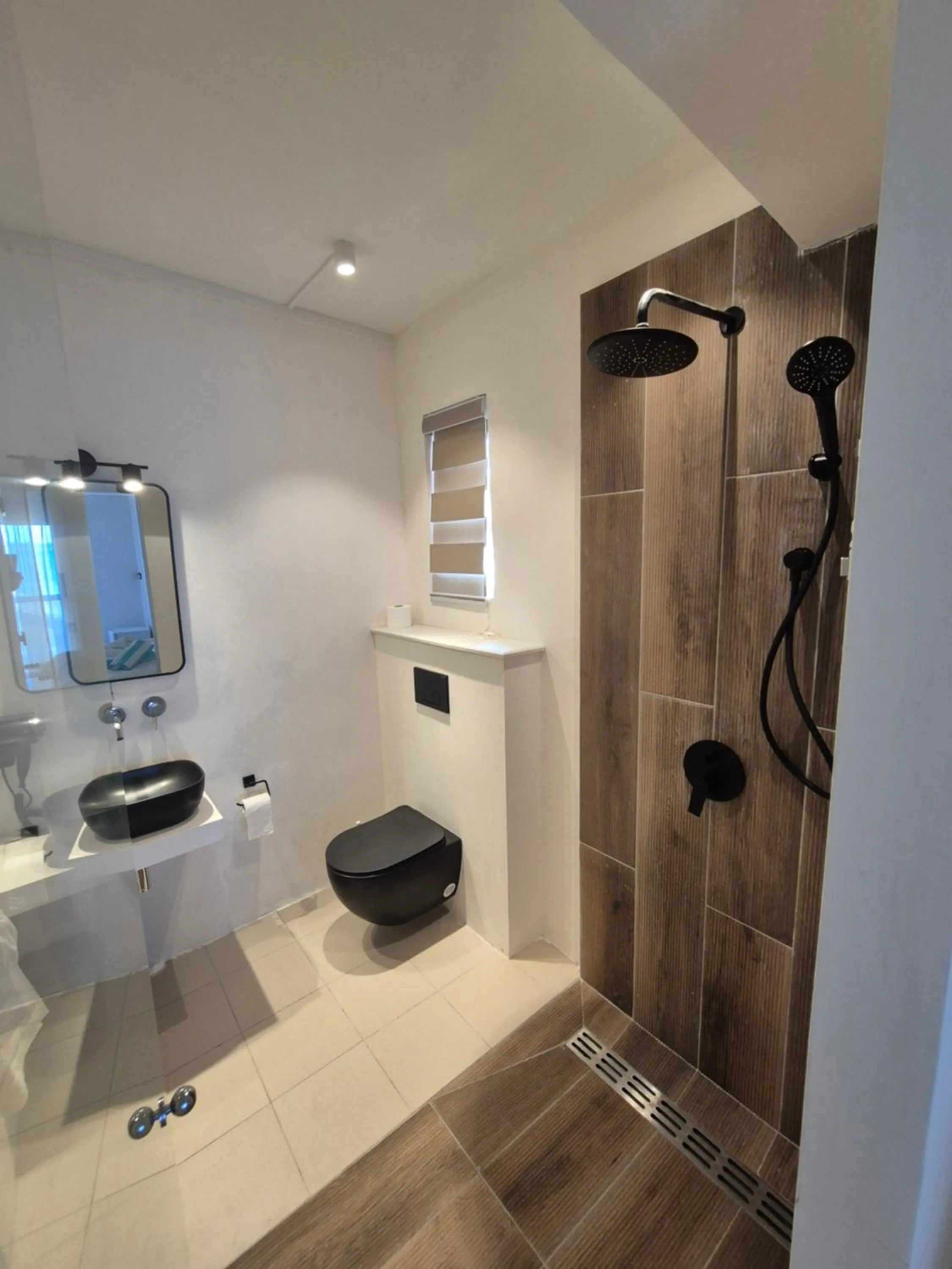 Bathroom in Colibri Beach Villas
