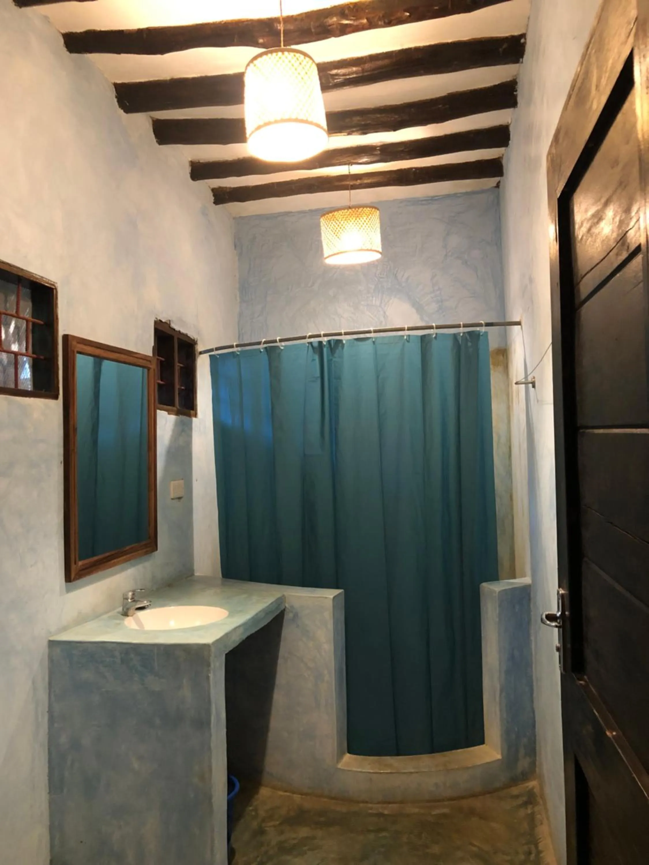 Bathroom in Casa Umoja