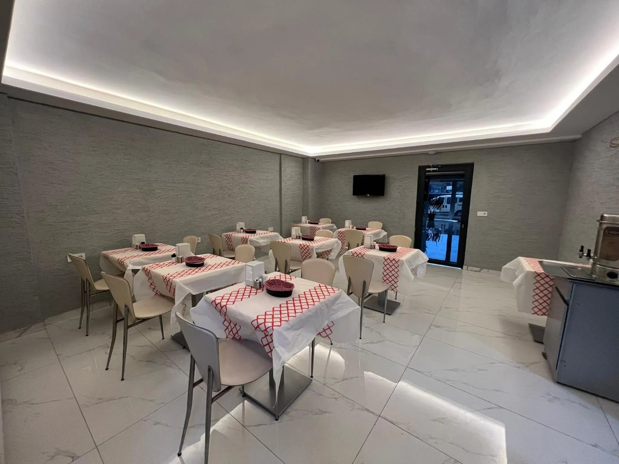 Dining area in Hotel Prima