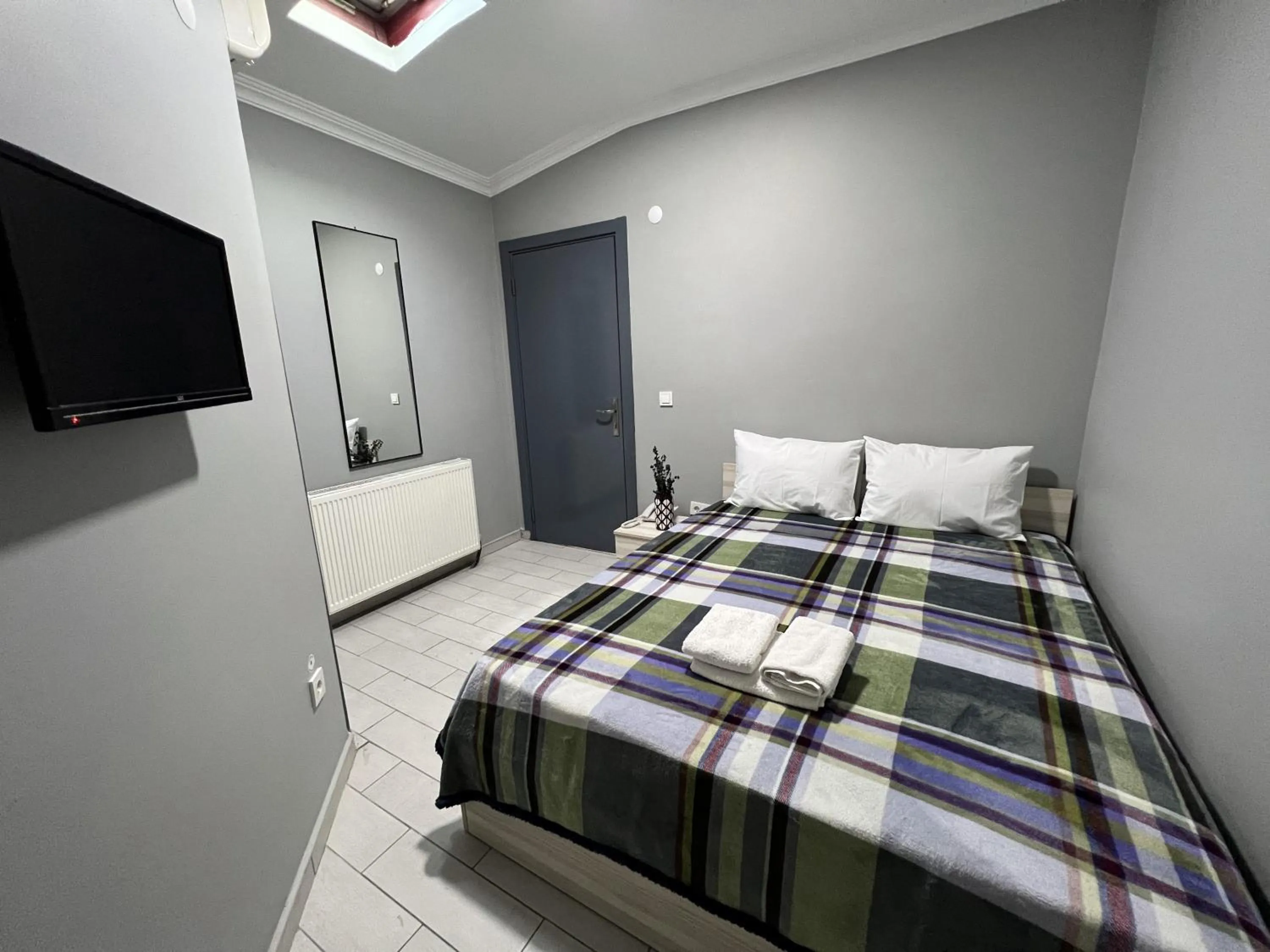 Bedroom, Bed in Hotel Prima