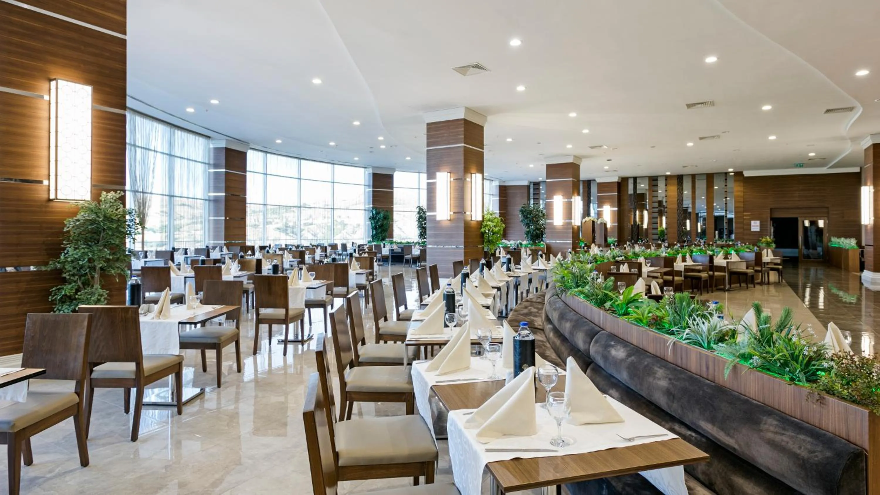 Restaurant/places to eat in Grannos Thermal Hotel & Convention Center