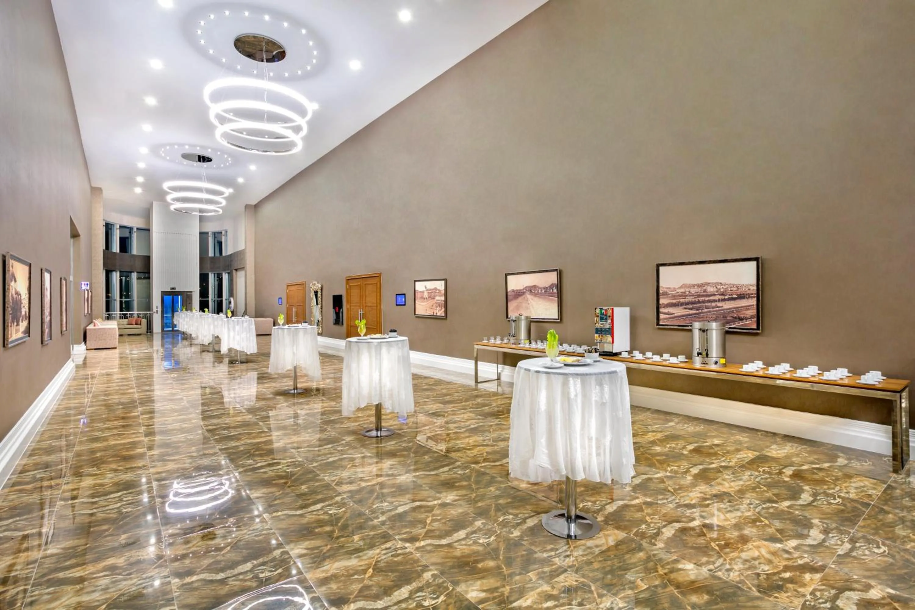 Business facilities in Grannos Thermal Hotel & Convention Center