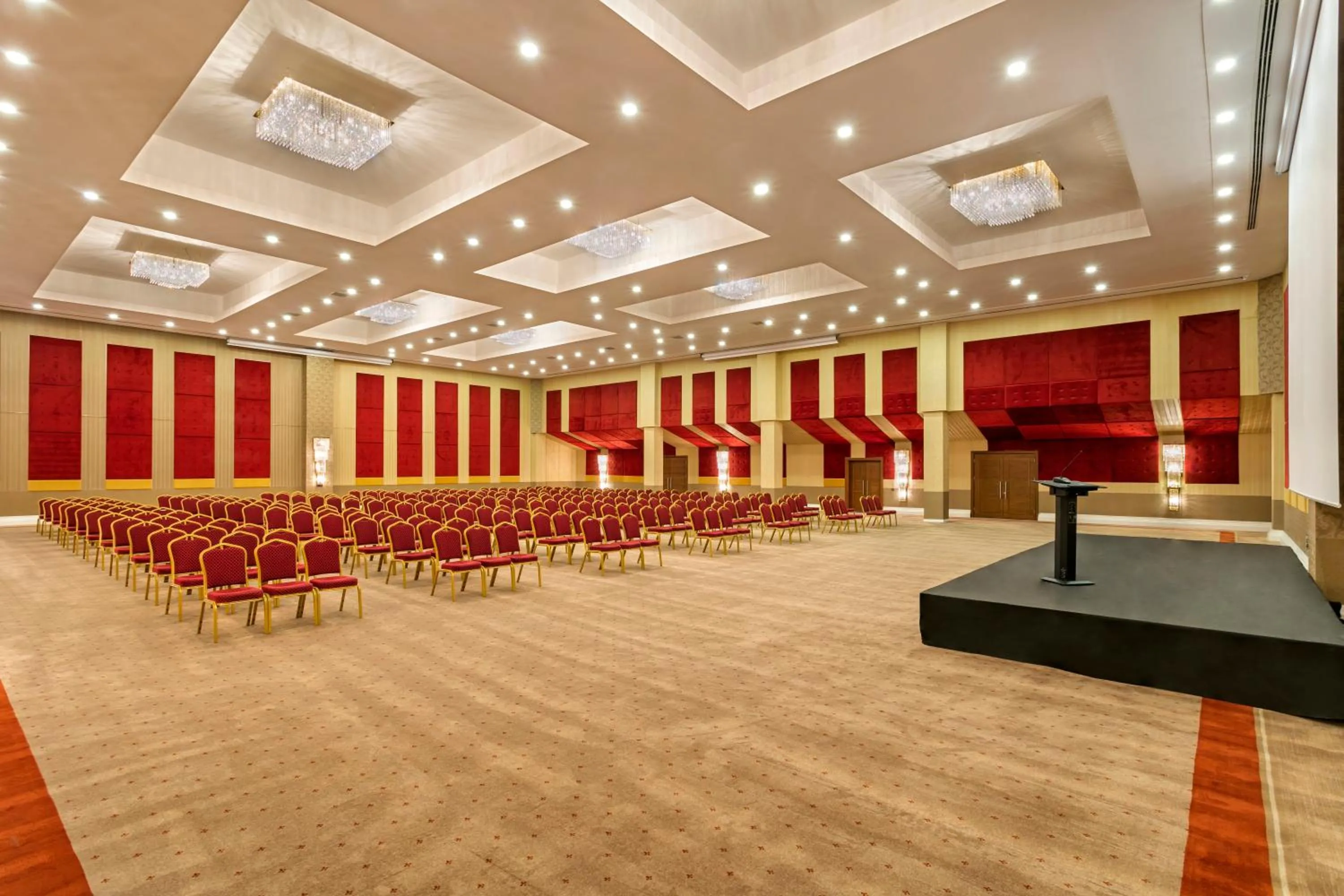 Meeting/conference room in Grannos Thermal Hotel & Convention Center