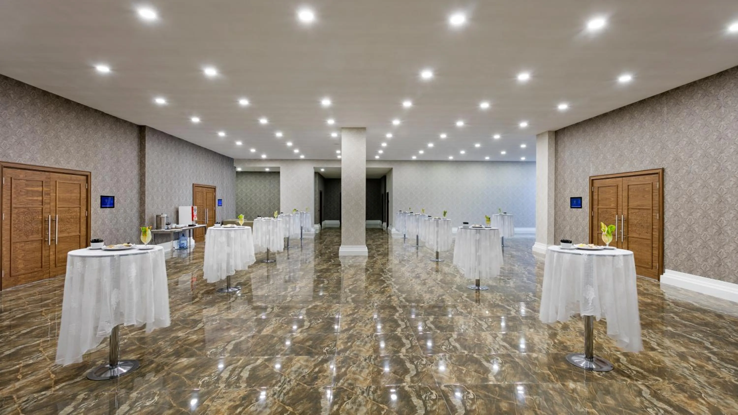 Business facilities in Grannos Thermal Hotel & Convention Center
