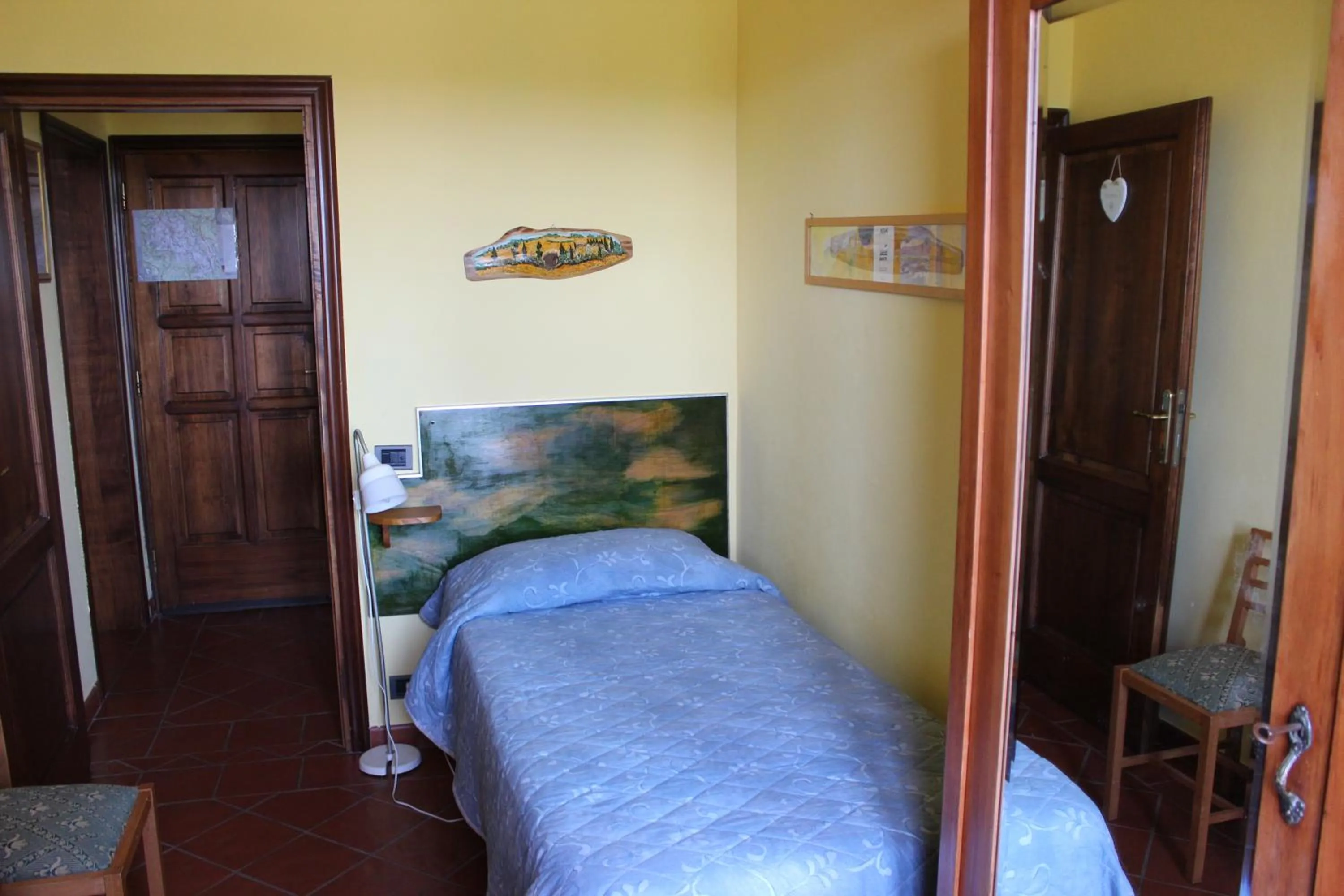 Bedroom, Bed in Bio Agriturismo Podere Pretoia