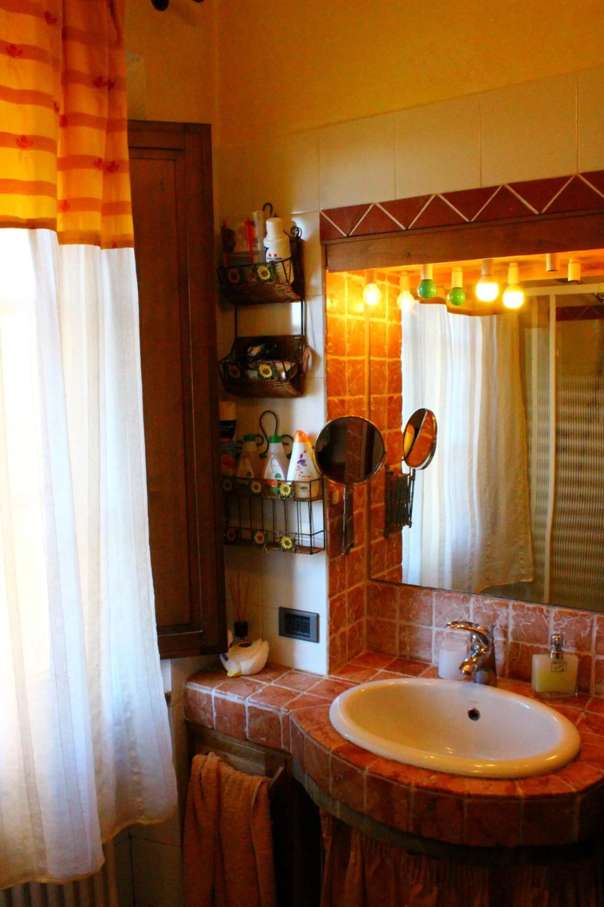Bathroom in Bio Agriturismo Podere Pretoia