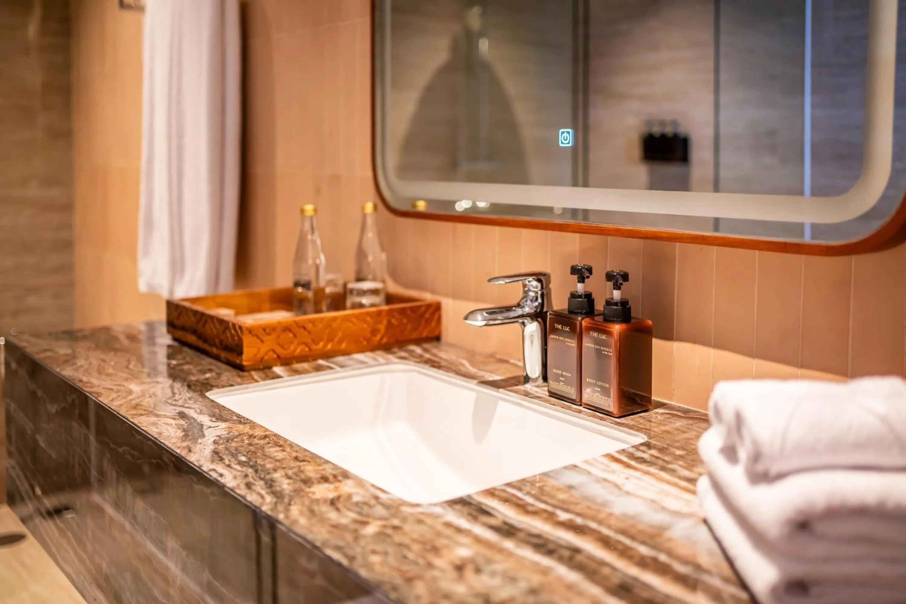 Bathroom in TUI BLUE Berawa Hotel and Villas