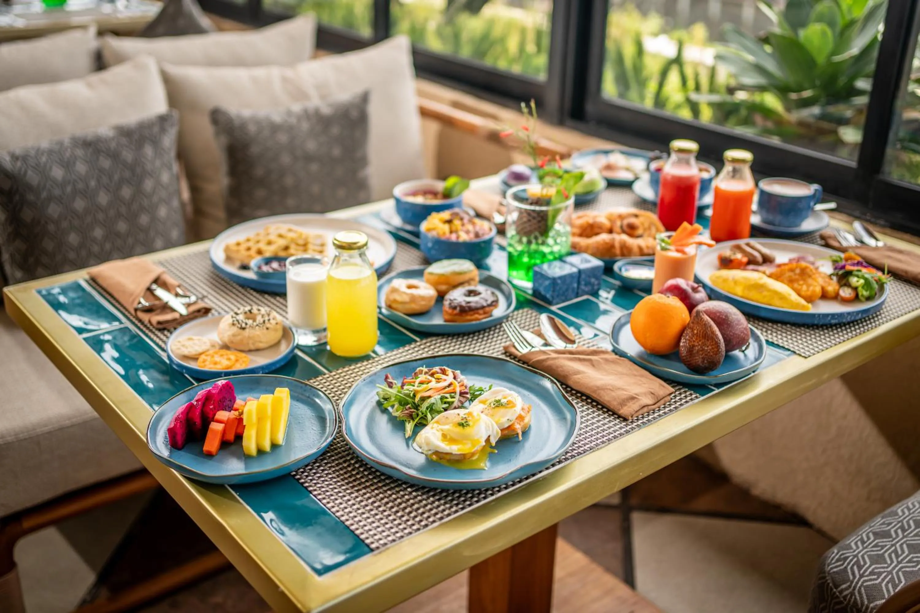 Restaurant/places to eat in TUI BLUE Berawa Hotel and Villas