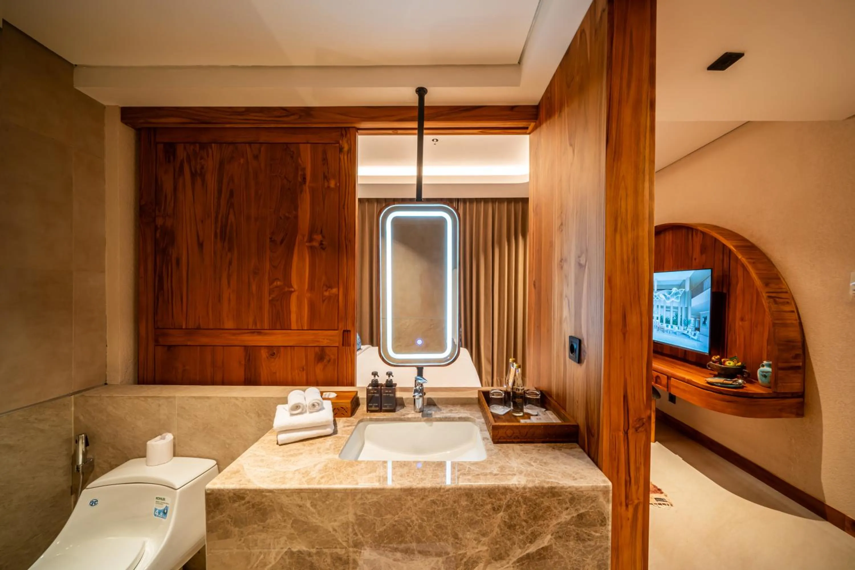 Bathroom in TUI BLUE Berawa Hotel and Villas