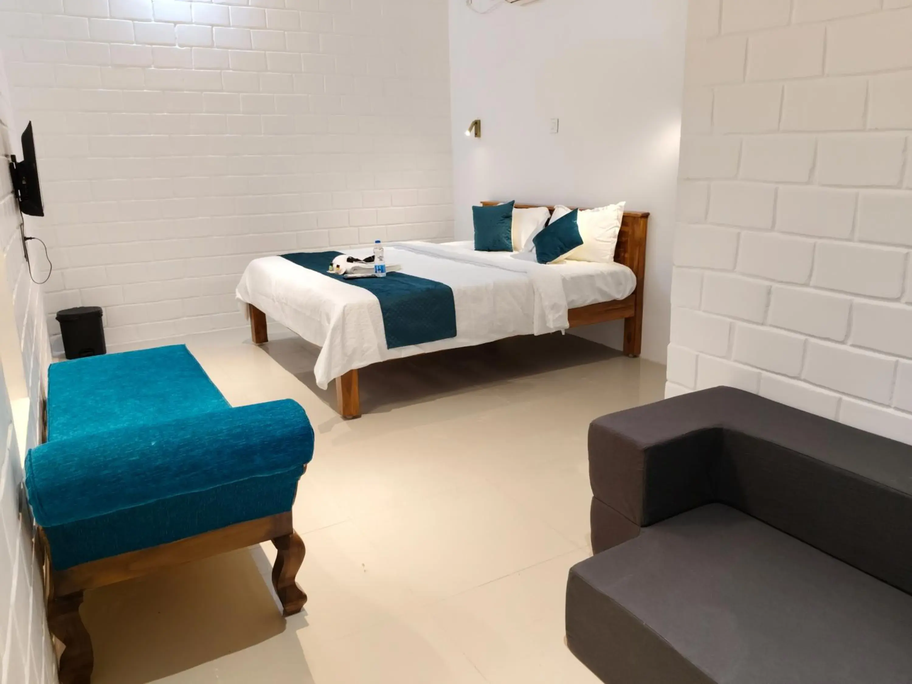 Superior Studio in SriKrishna Paradise Superior Studio in SriKrishna Paradise