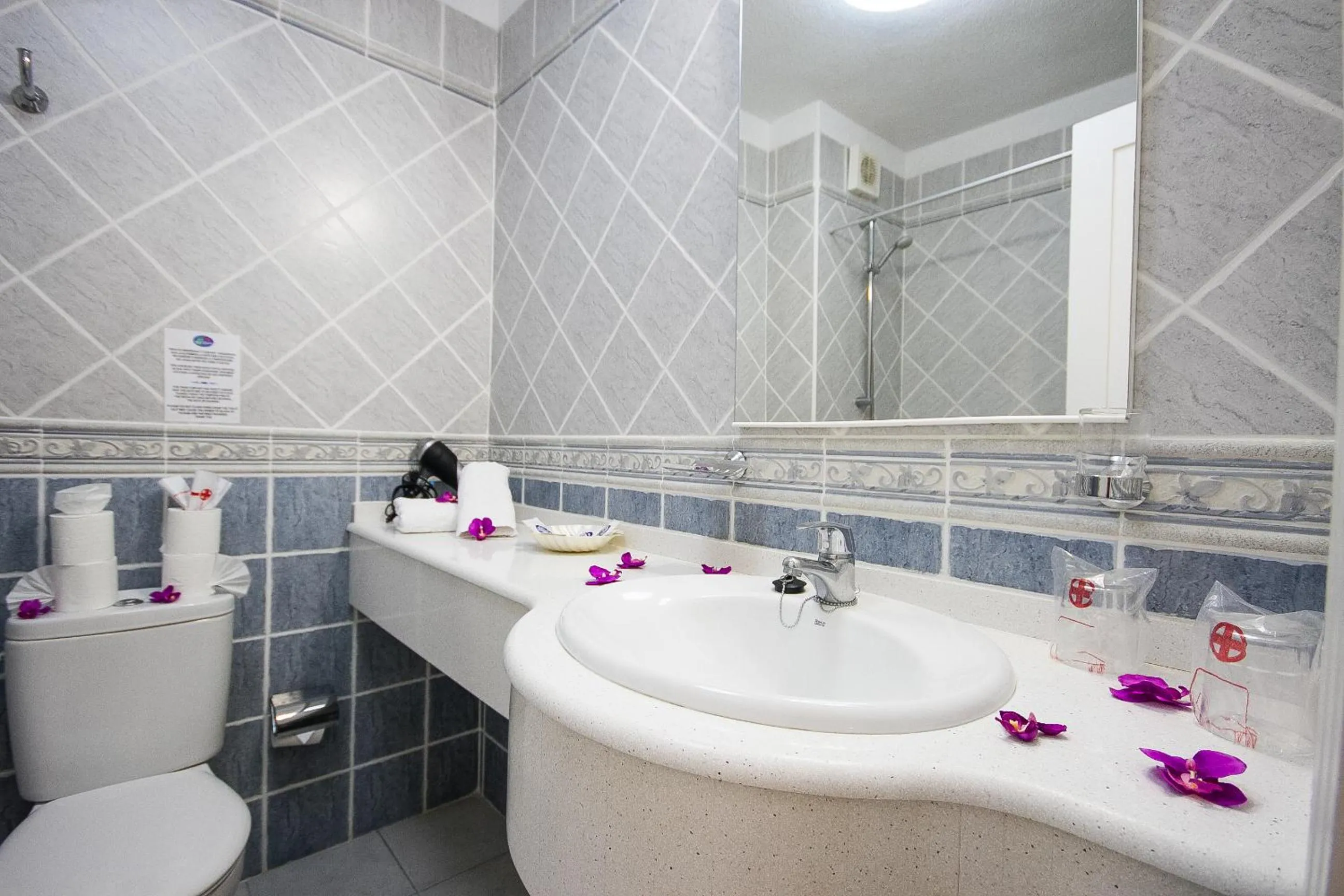 Bathroom in Ona el Marqués