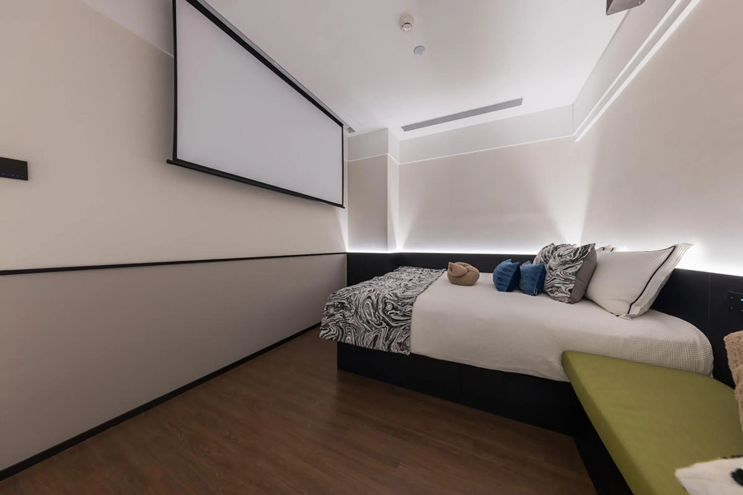 Bed in Suisse Place Beijing Jinsong Subway Station