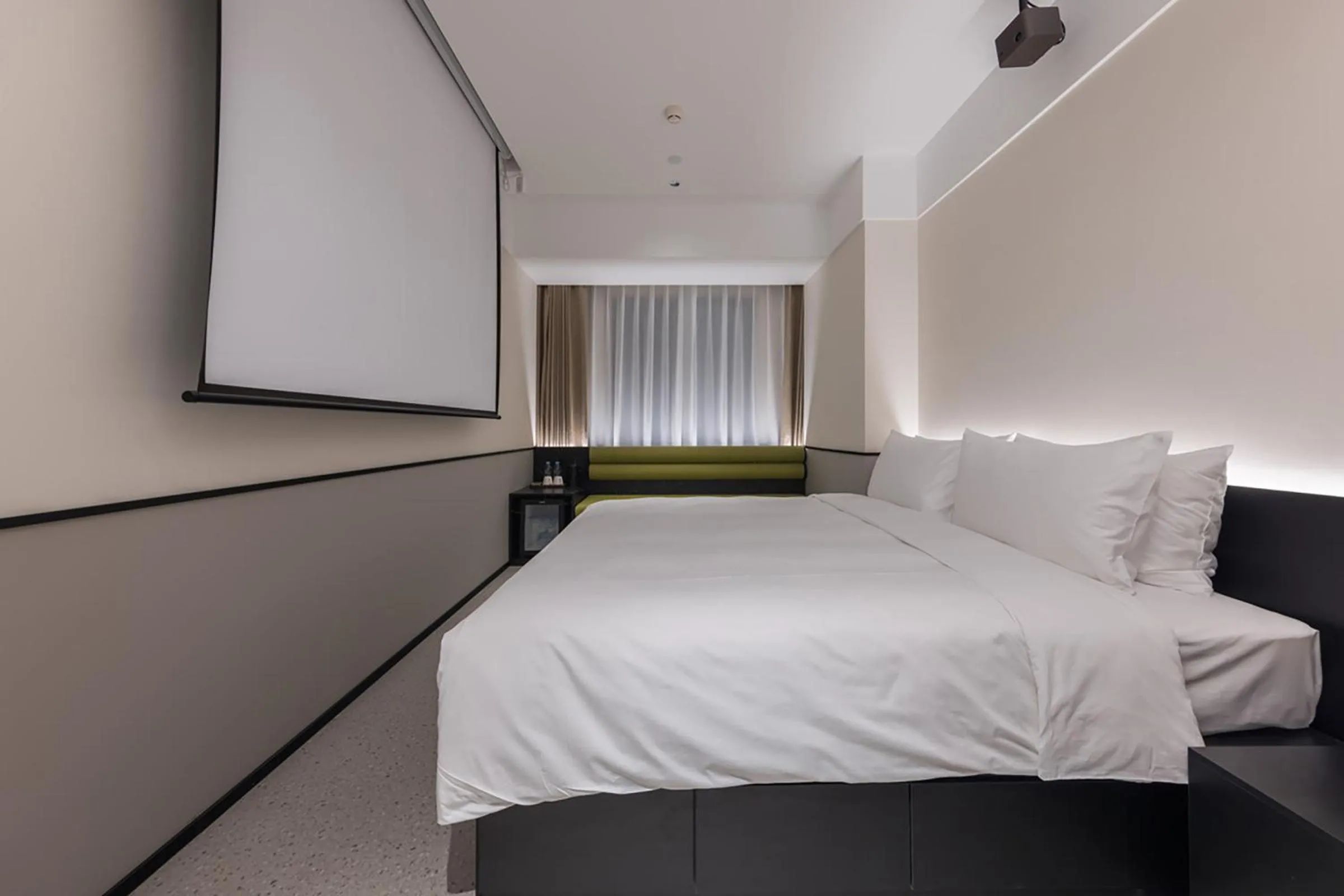 Bedroom, Bed in Suisse Place Beijing Jinsong Subway Station