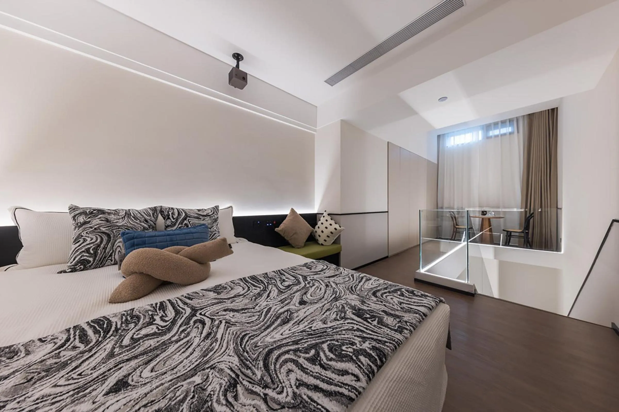 Bed in Suisse Place Beijing Jinsong Subway Station