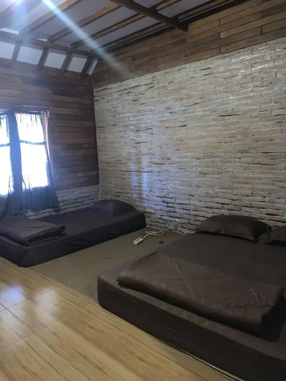 Triple Room with Private Bathroom in Avrilla Ijen Cool homestay Triple Room with Private Bathroom in Avrilla Ijen Cool homestay