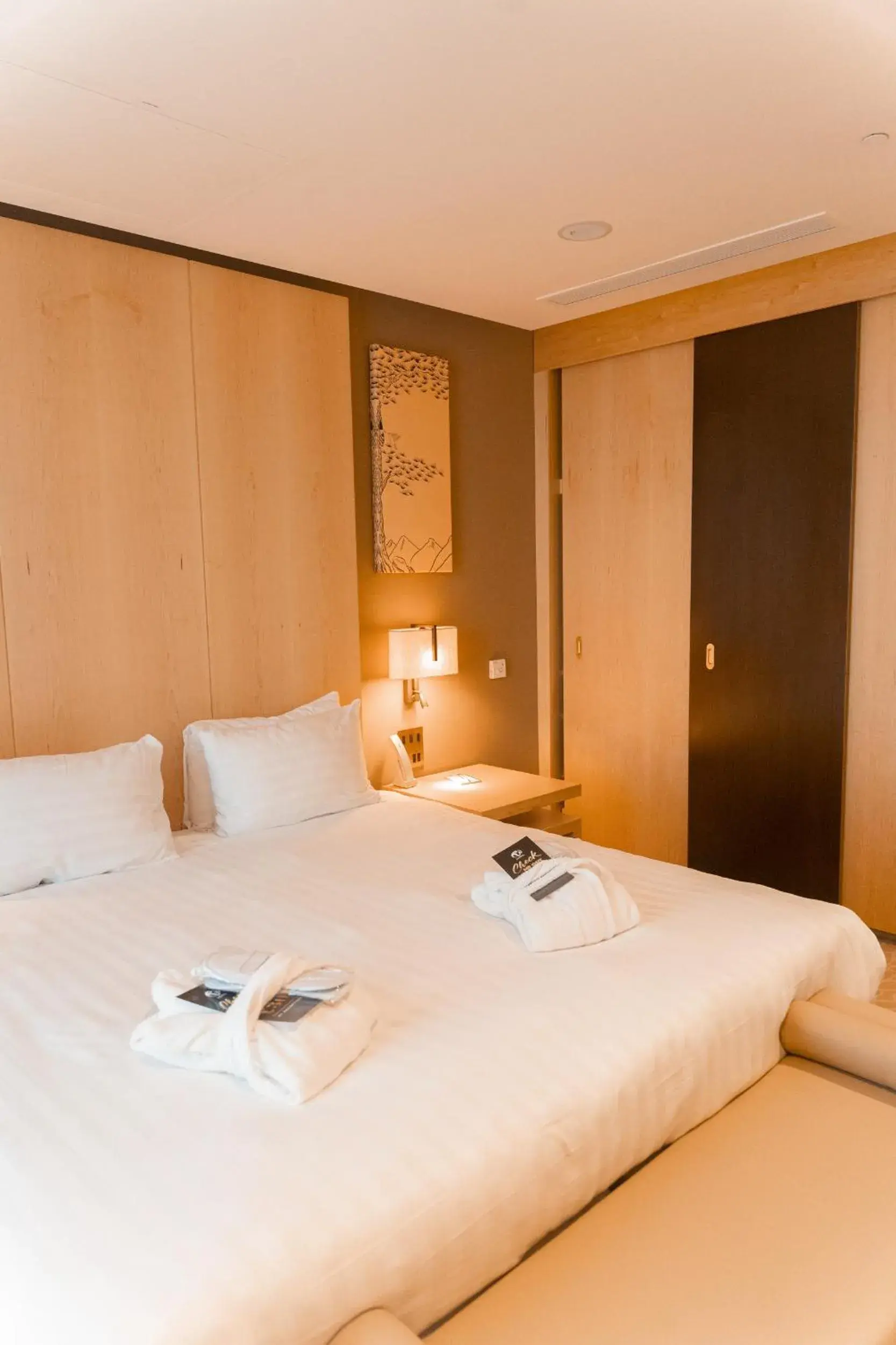 Bed in Genting Hotel & Spa at Resorts World Birmingham Bed in Genting Hotel & Spa at Resorts World Birmingham