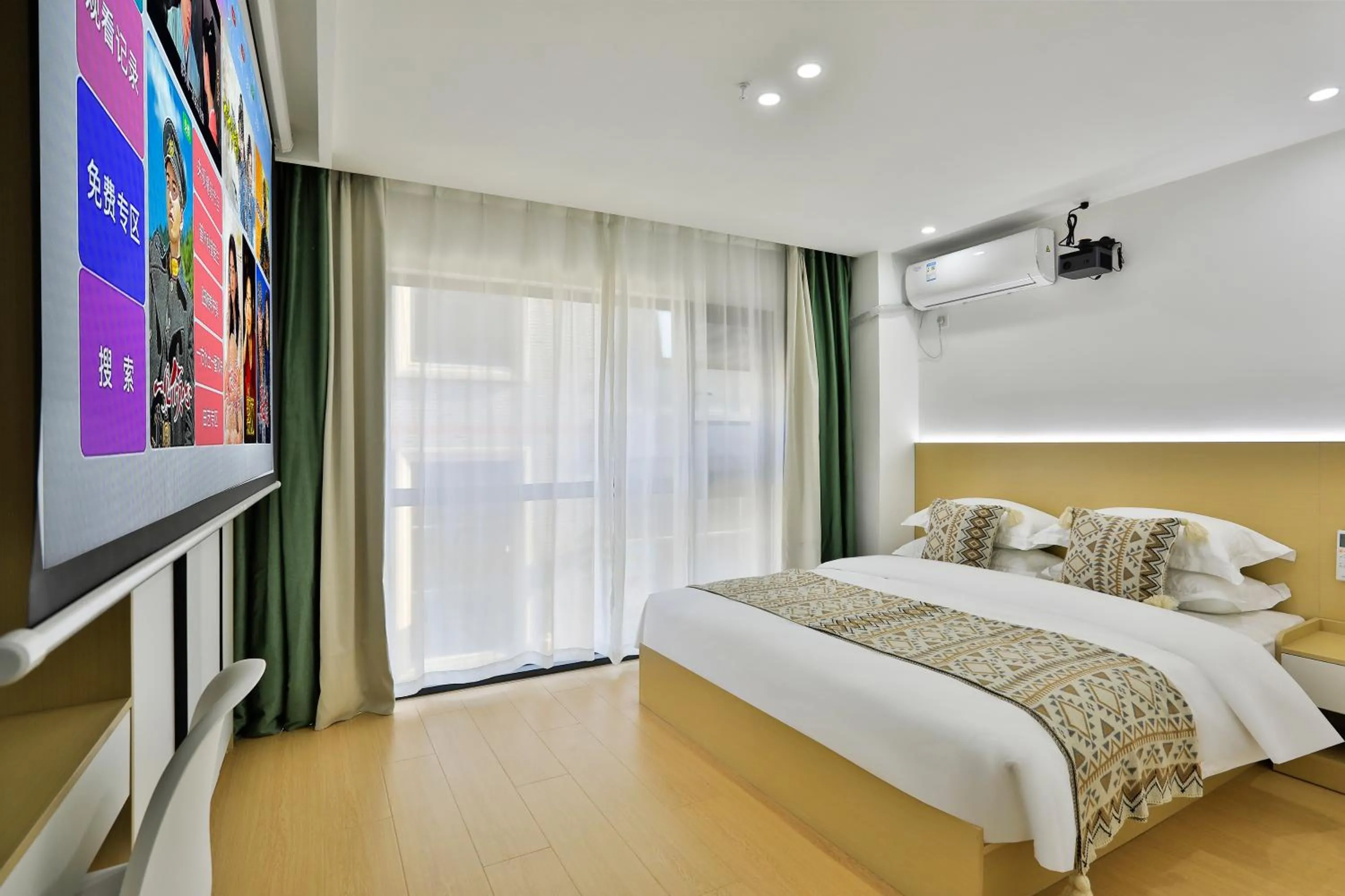 Bed in Shanghai Chuxin Qicheng Hotel Shanghai International Tourism Resort