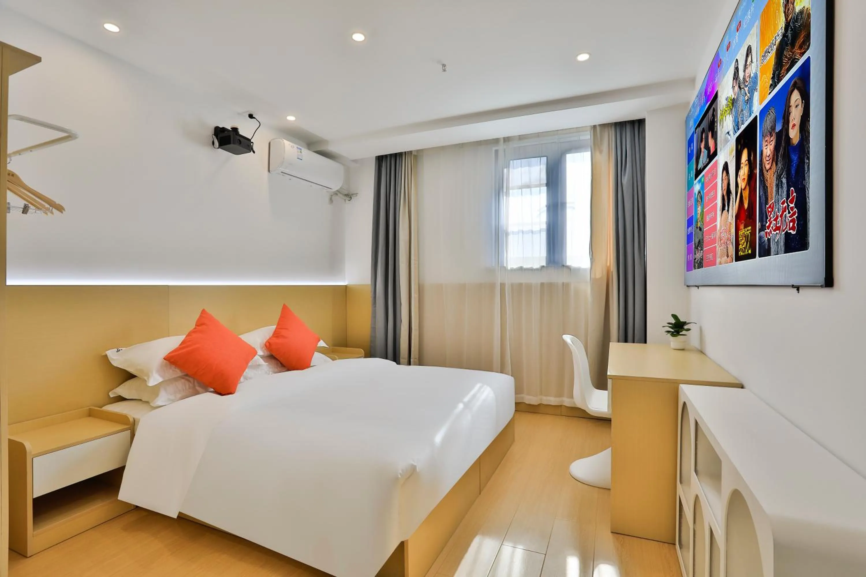 Bed in Shanghai Chuxin Qicheng Hotel Shanghai International Tourism Resort