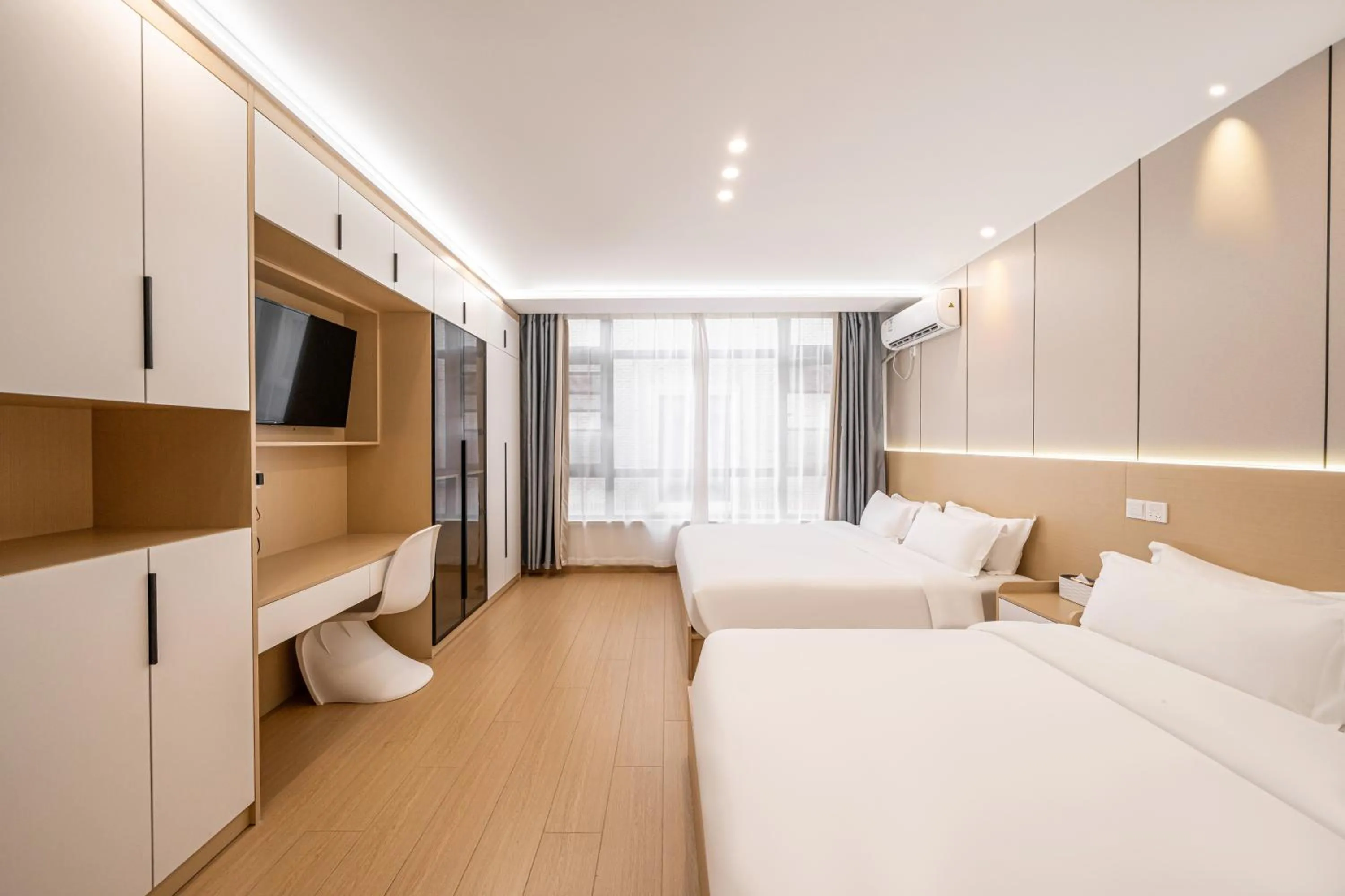 Bed in Shanghai Chuxin Qicheng Hotel Shanghai International Tourism Resort