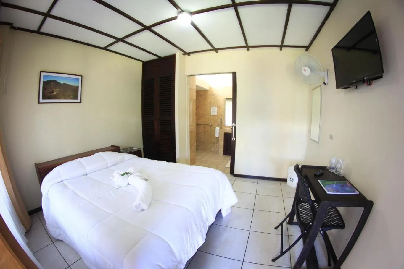 Double Room in Hotel Wagelia Turrialba