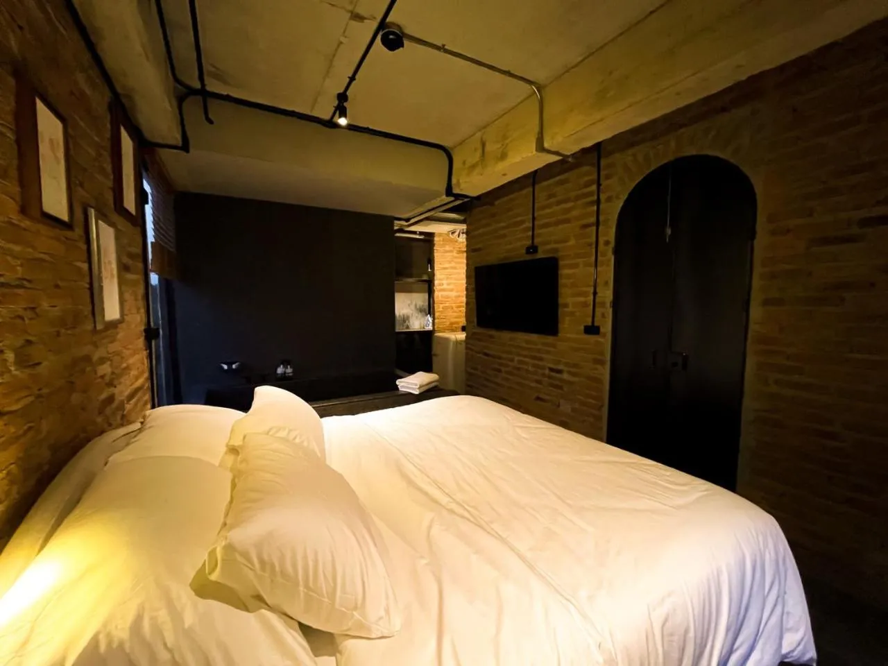 Bed in Cataleya Estate Boutique Bed & Breakfast