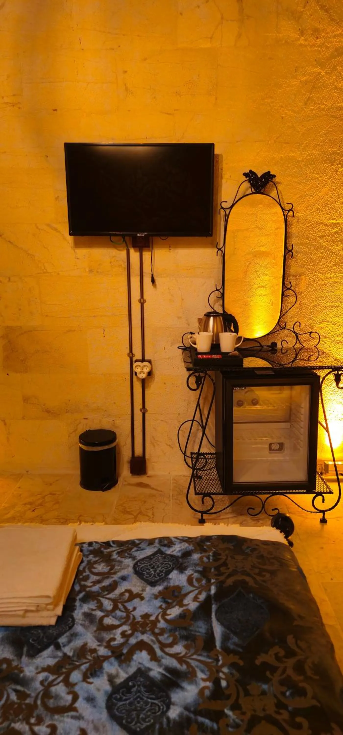 Cleopatra Antique Hotel