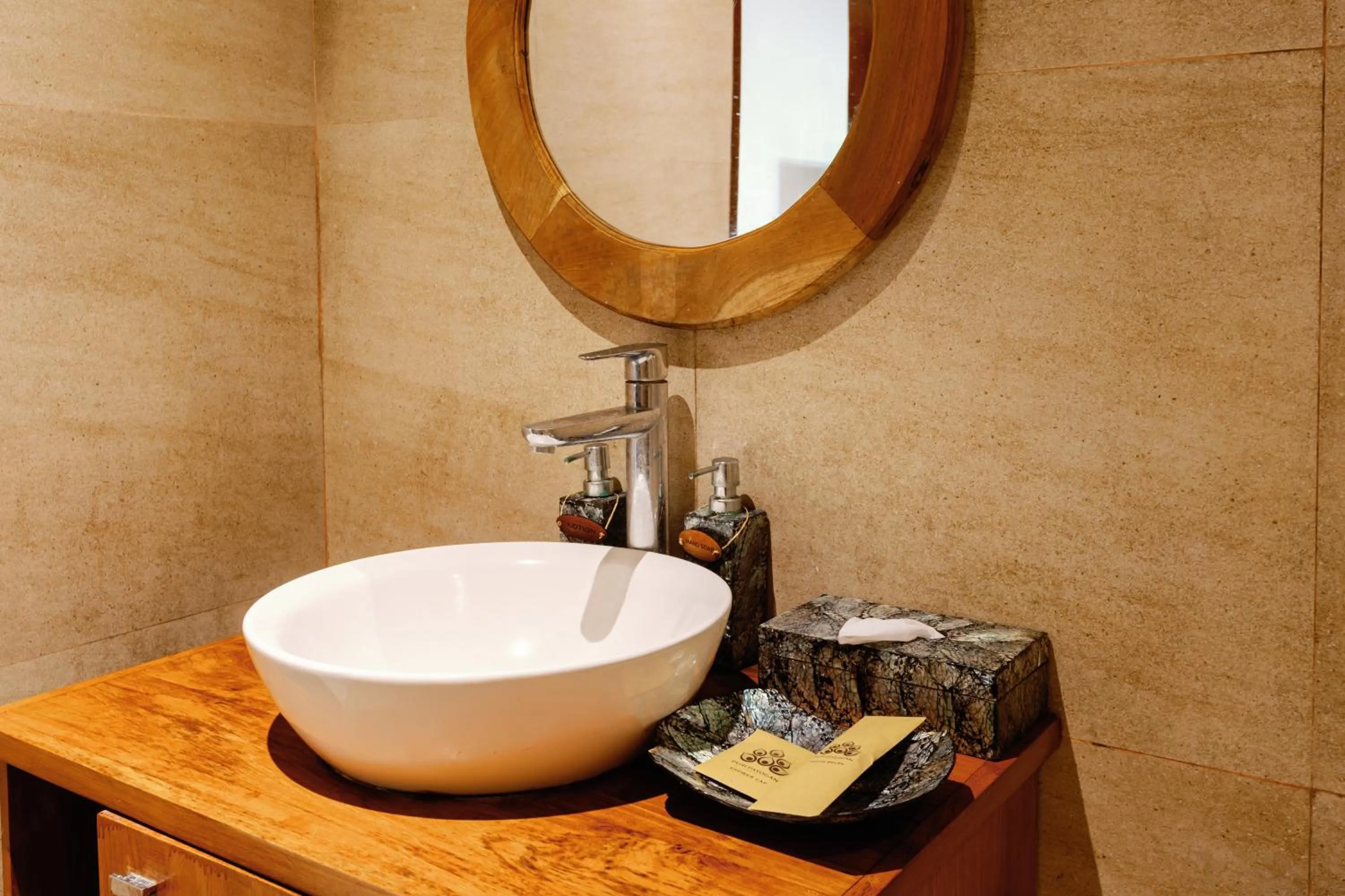 Bathroom in Puri Payogan Villa