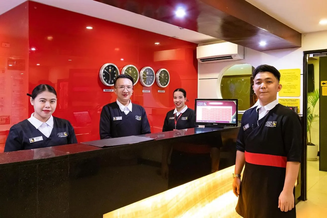 Lobby or reception in Hotel Sogo - Monumento, LRT Station
