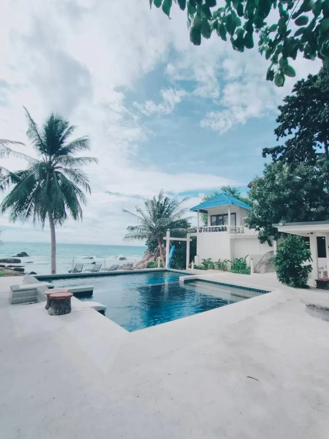 Swimming pool in Simple Life Talay & Divers Resort Swimming pool in Simple Life Talay & Divers Resort