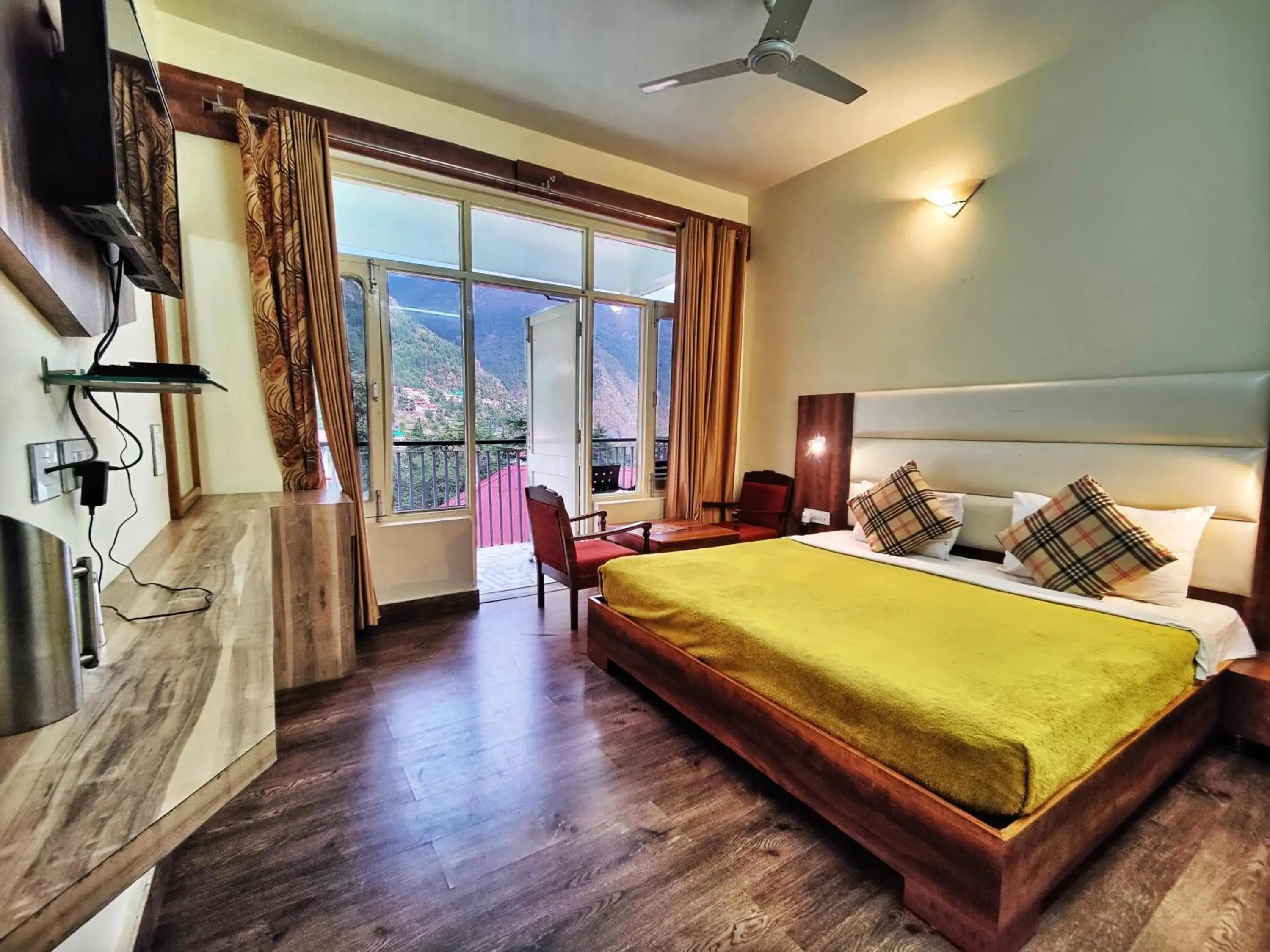 Deluxe Double Room - single occupancy in Gagan Resorts Deluxe Double Room - single occupancy in Gagan Resorts