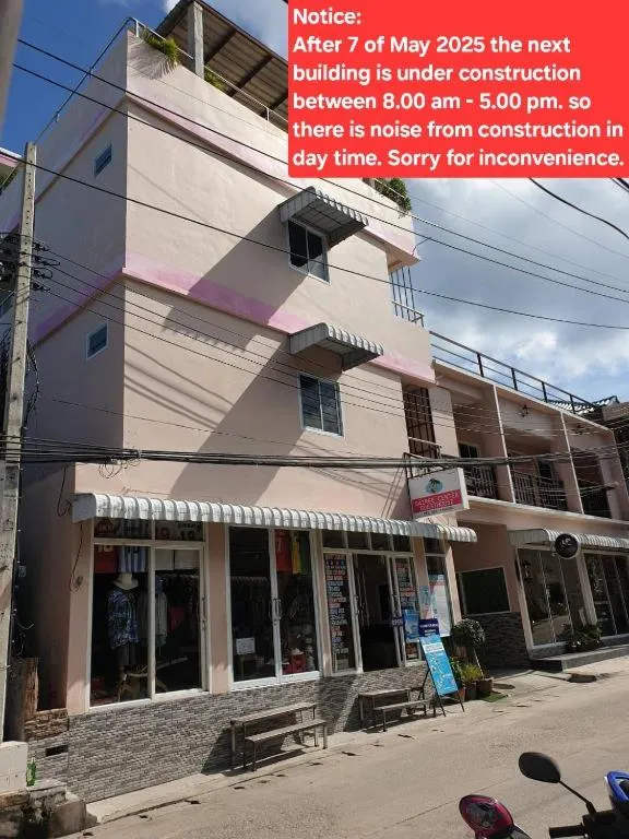 Sairee Center Guest House