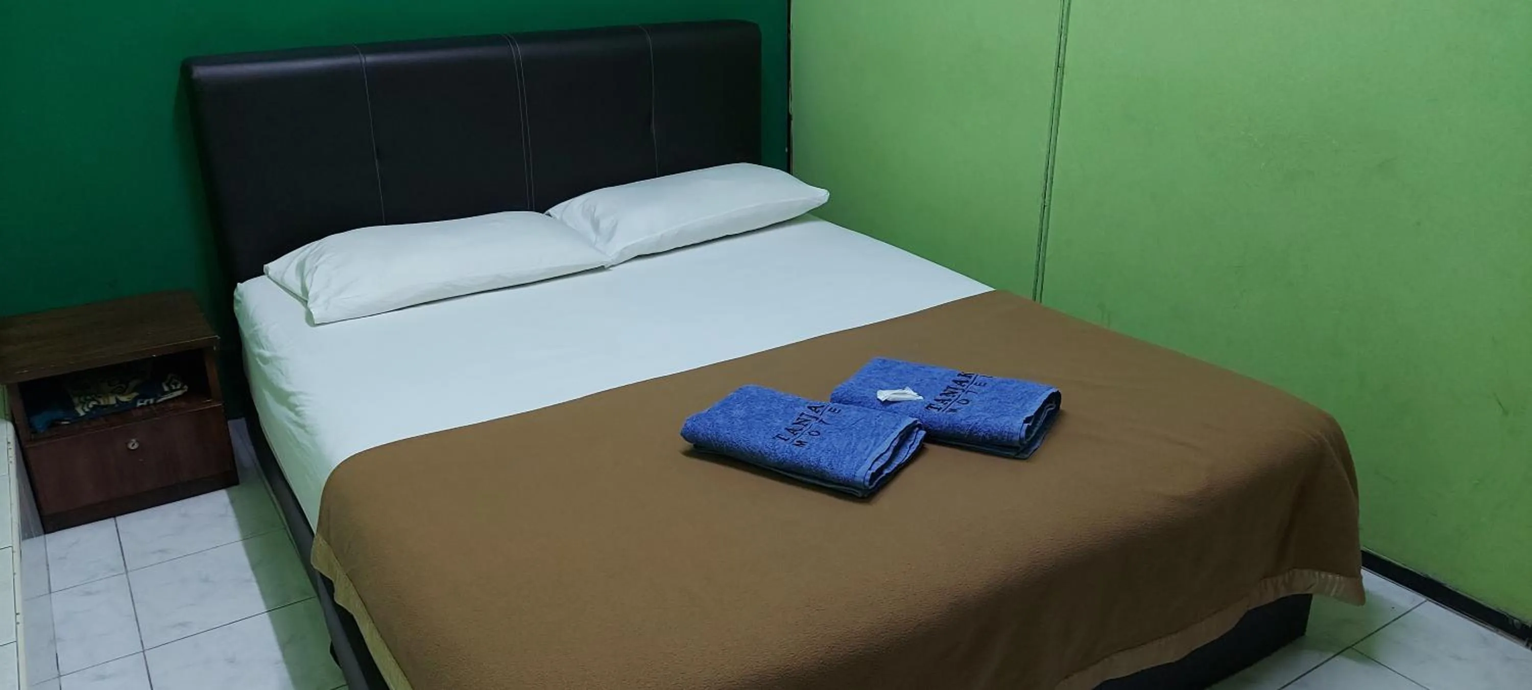 Bed in Tanjak Hotel