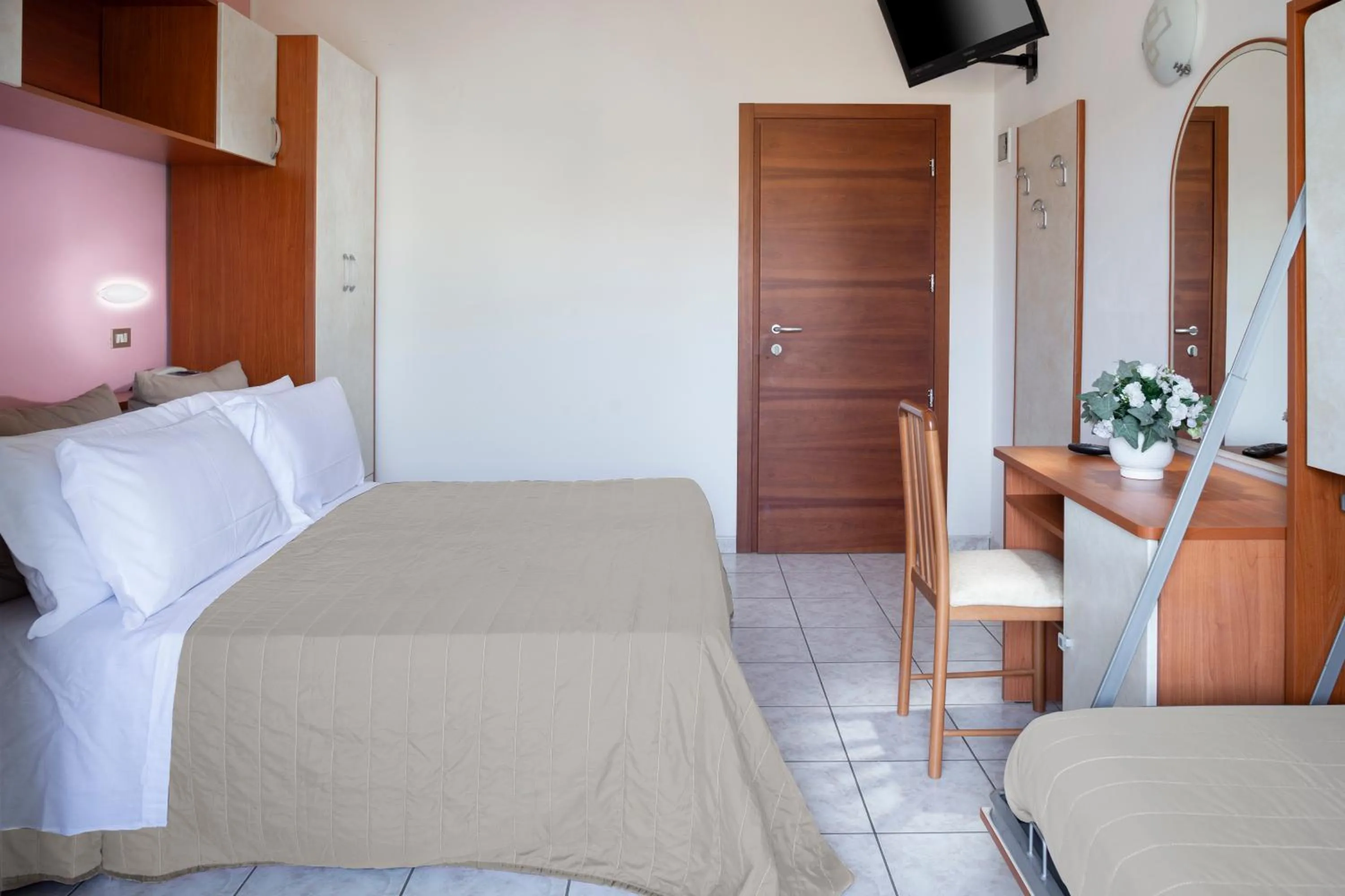 Bedroom, Bed in Hotel Stacchini