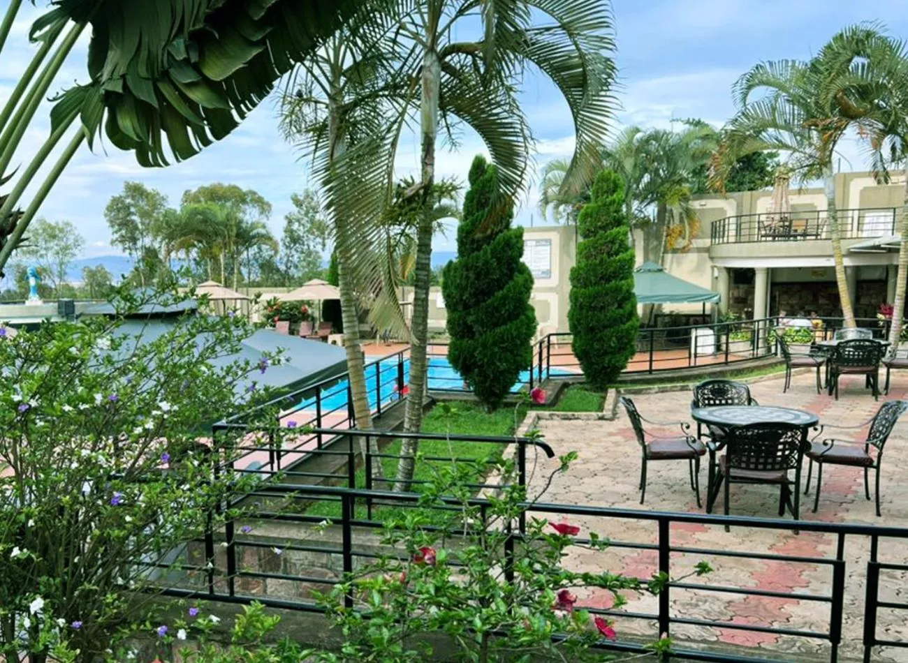 Seating area in Nobleza Hotel