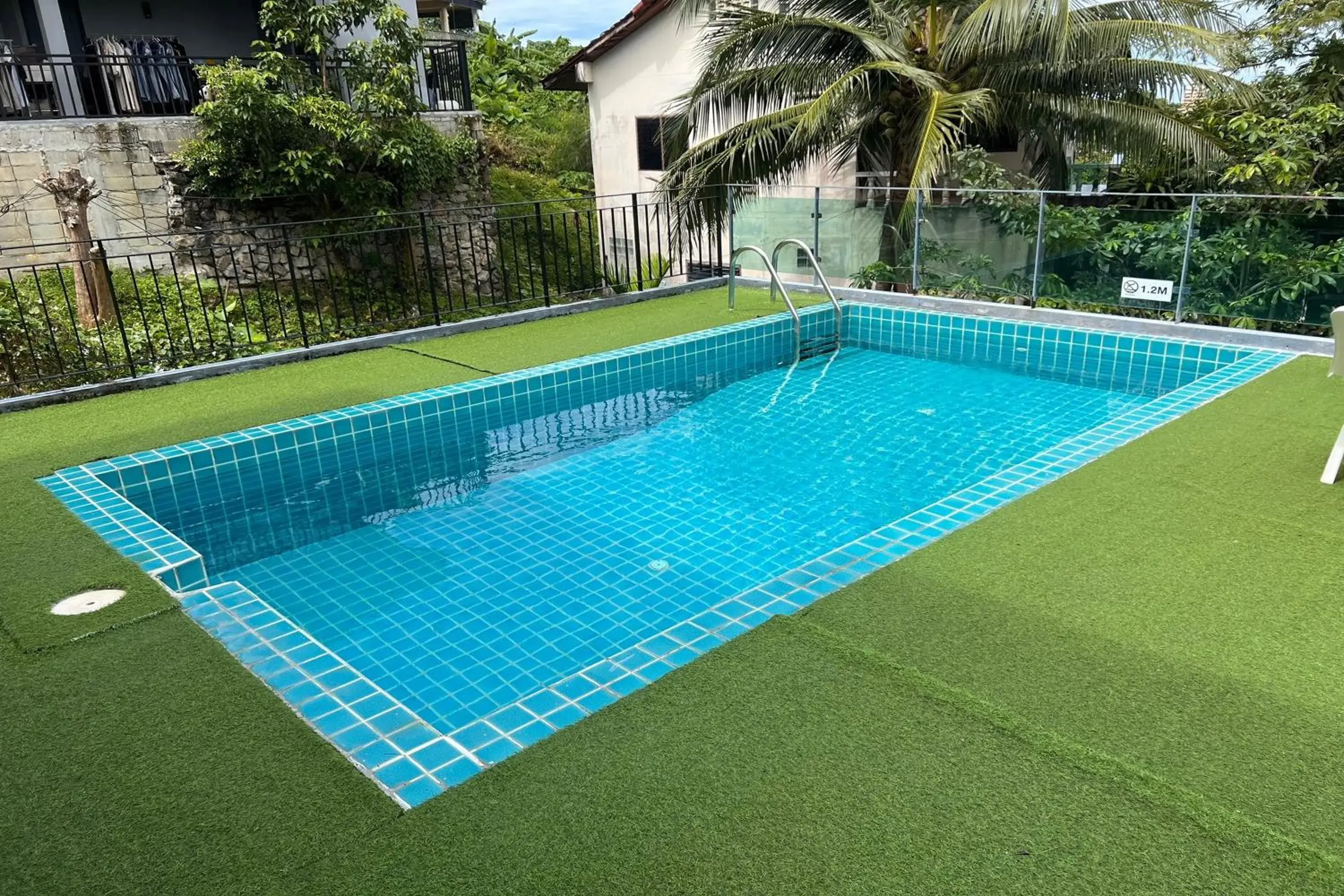 Swimming pool in JZ Patong Swimming pool in JZ Patong