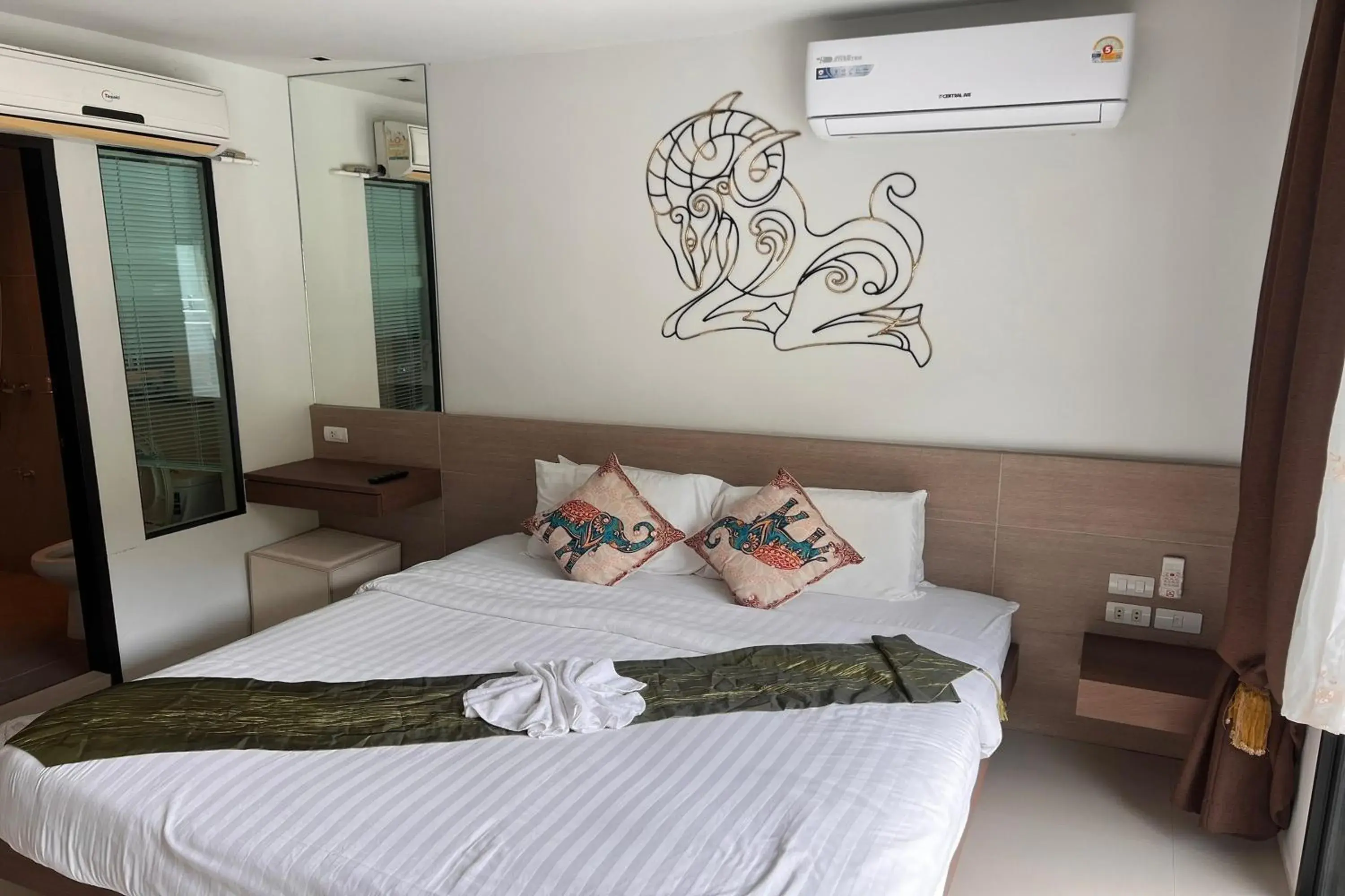 Bed in JZ Patong Bed in JZ Patong