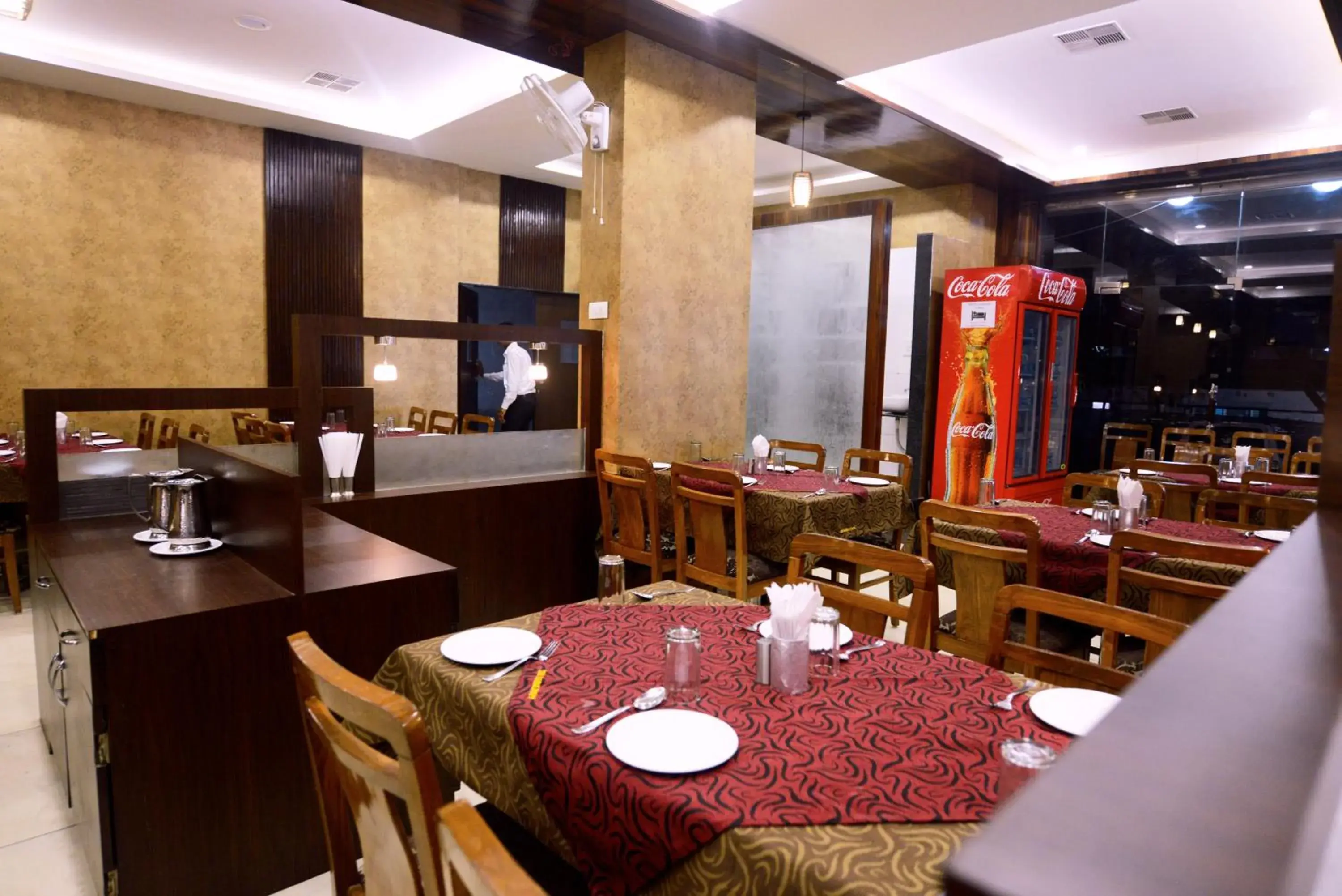 Restaurant/places to eat in Hotel G-Square - Shirdi Restaurant/places to eat in Hotel G-Square - Shirdi