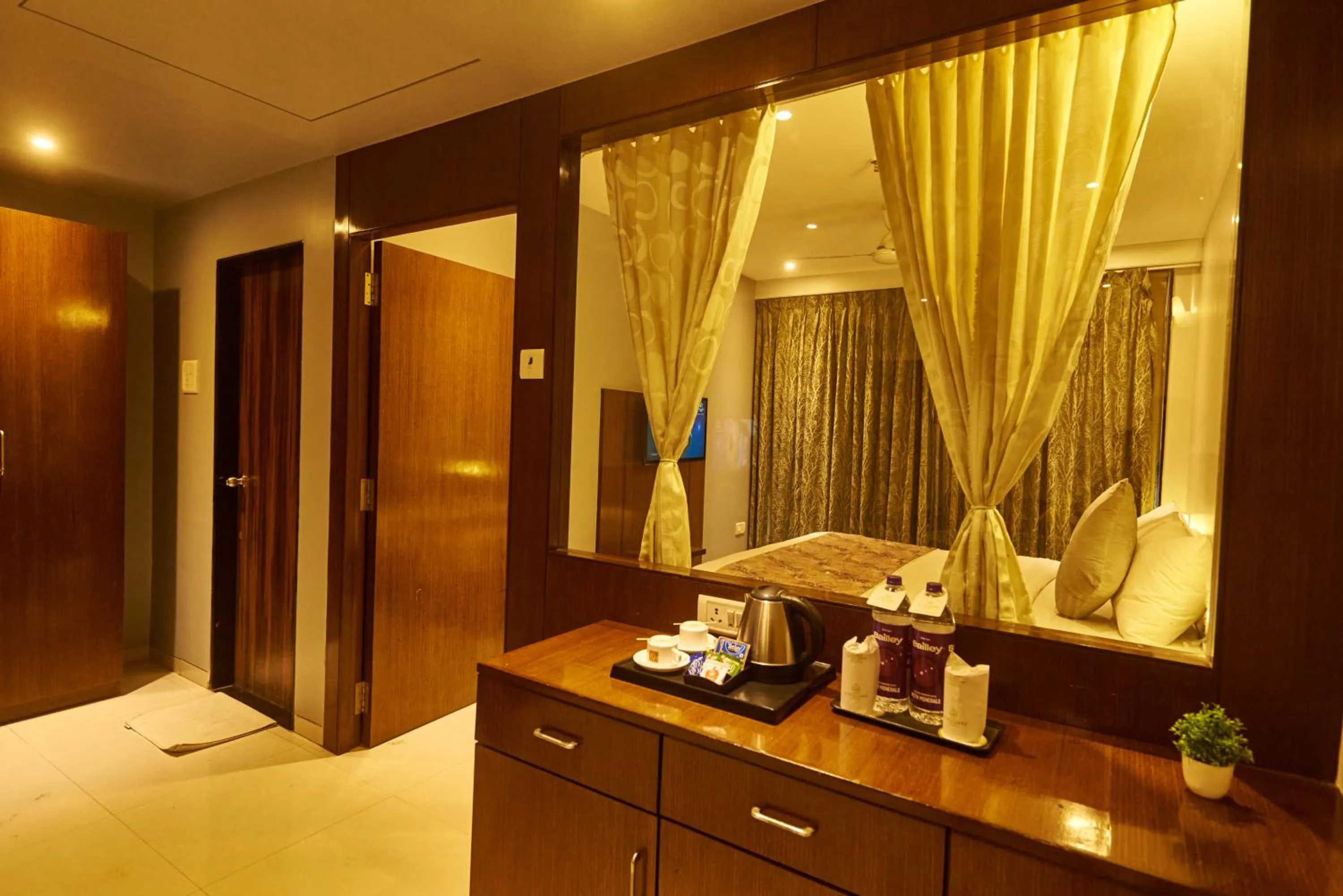 Bed in Hotel G-Square - Shirdi