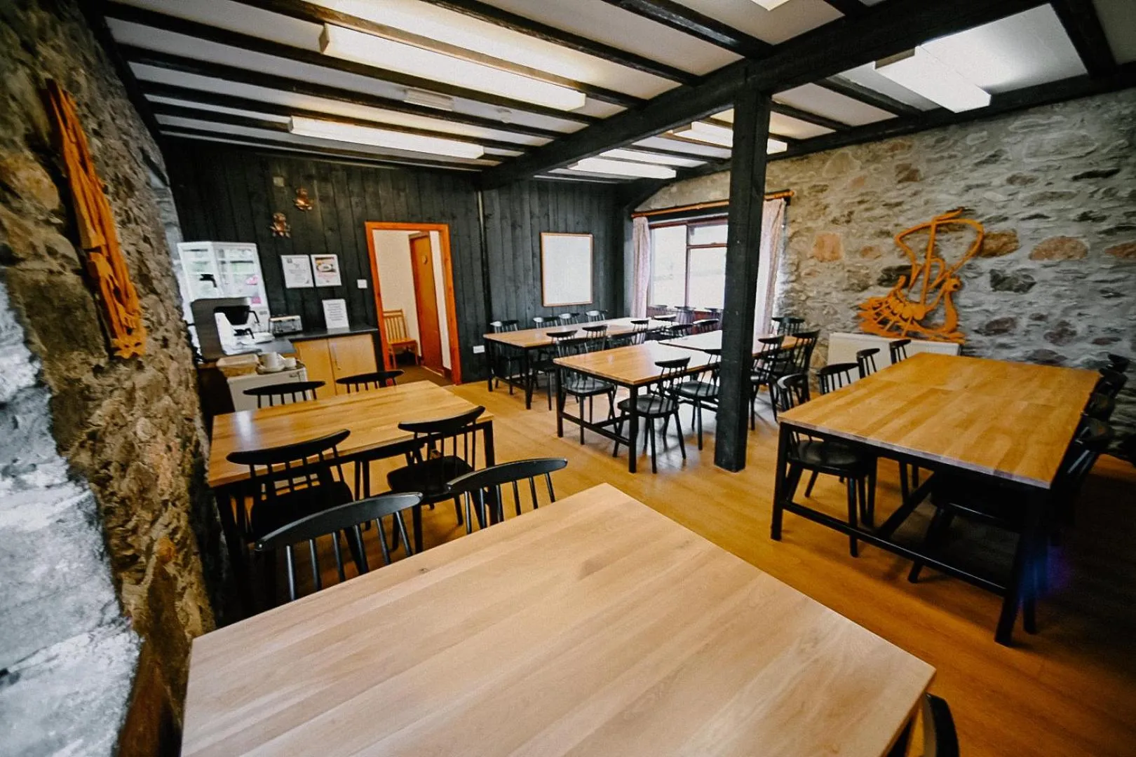 Dining area in Ratagan Youth Hostel