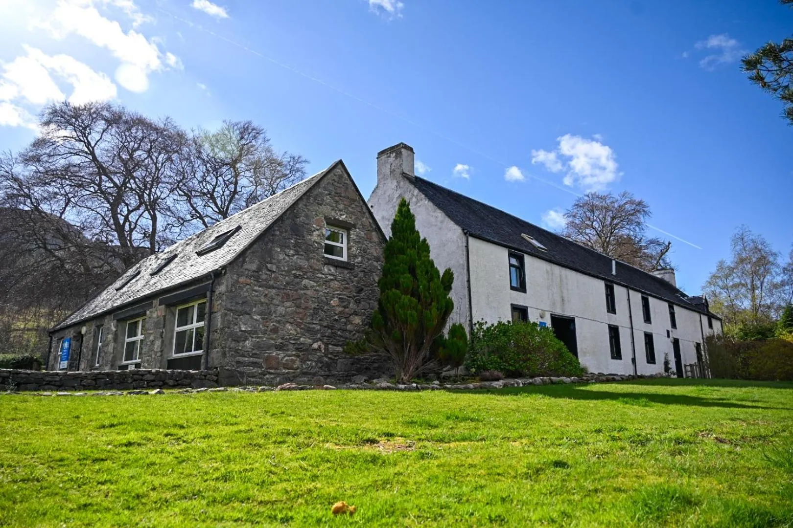 Property building in Ratagan Youth Hostel
