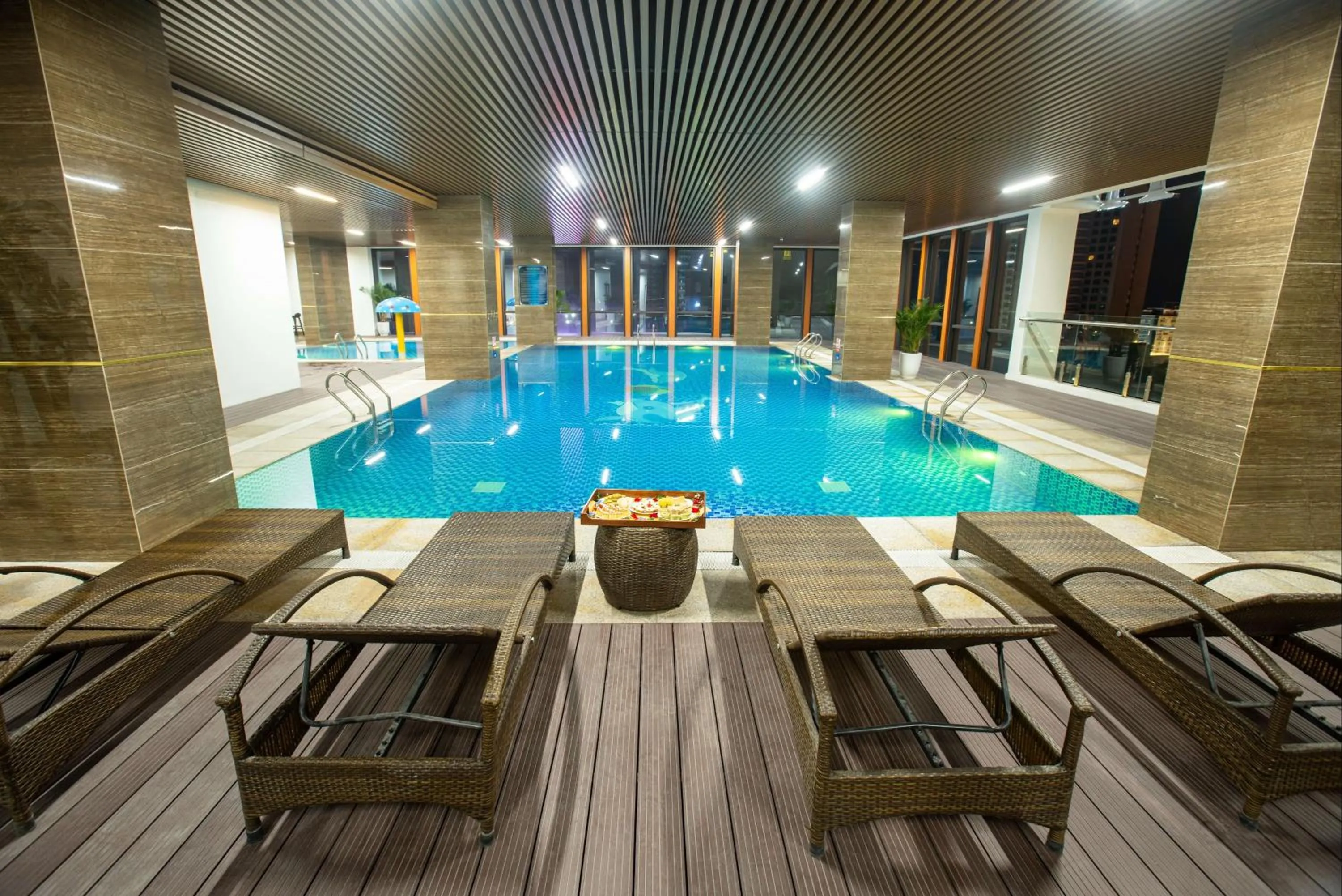 Swimming pool in Peace Hotel Hạ Long