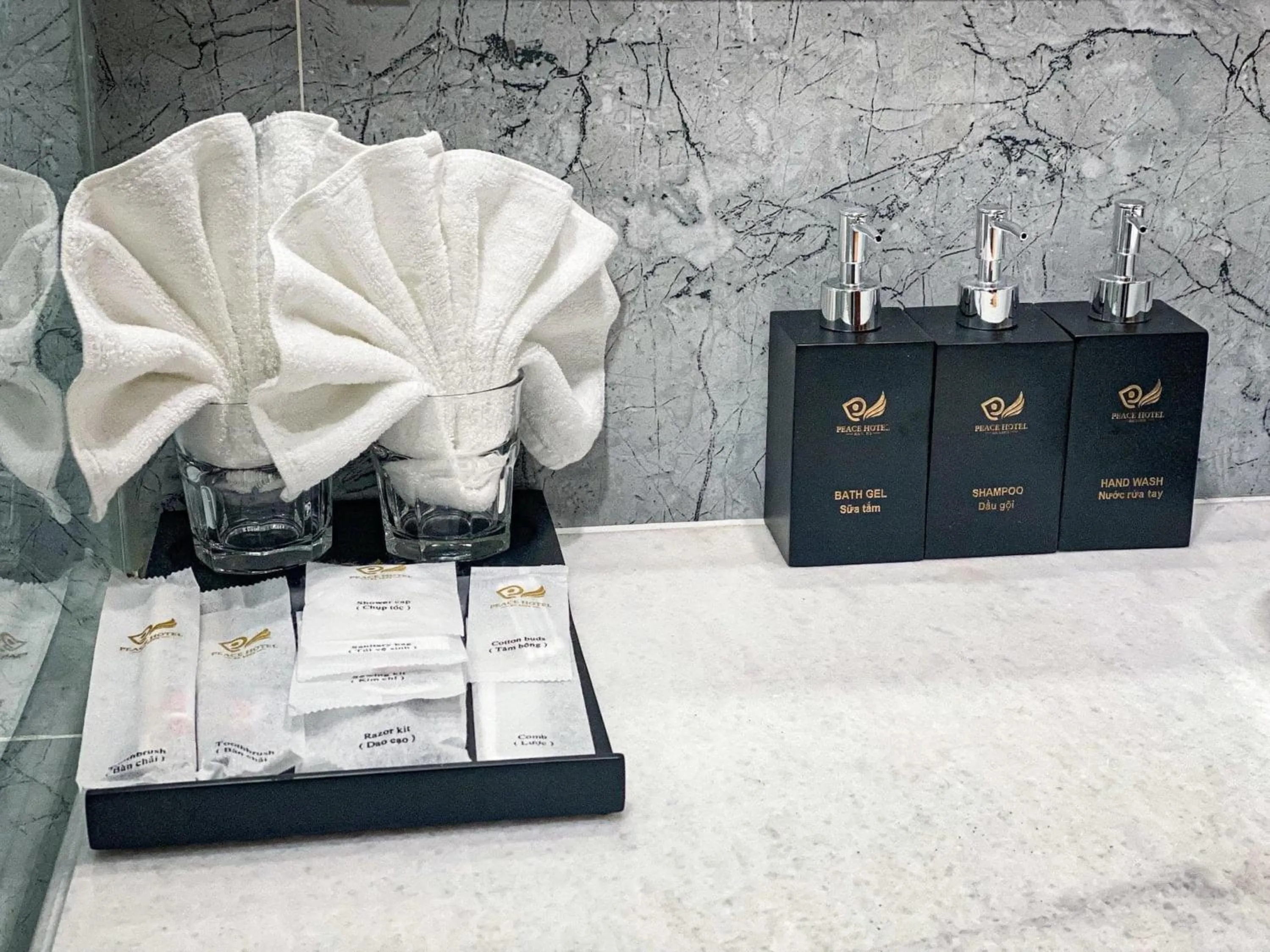 Bathroom in Peace Hotel Hạ Long