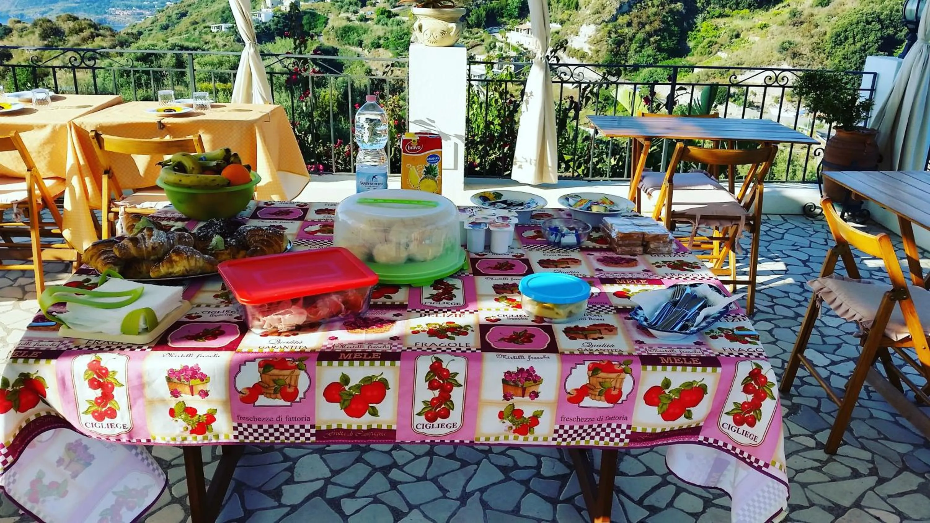 Food close-up in B&B Villa Maristella