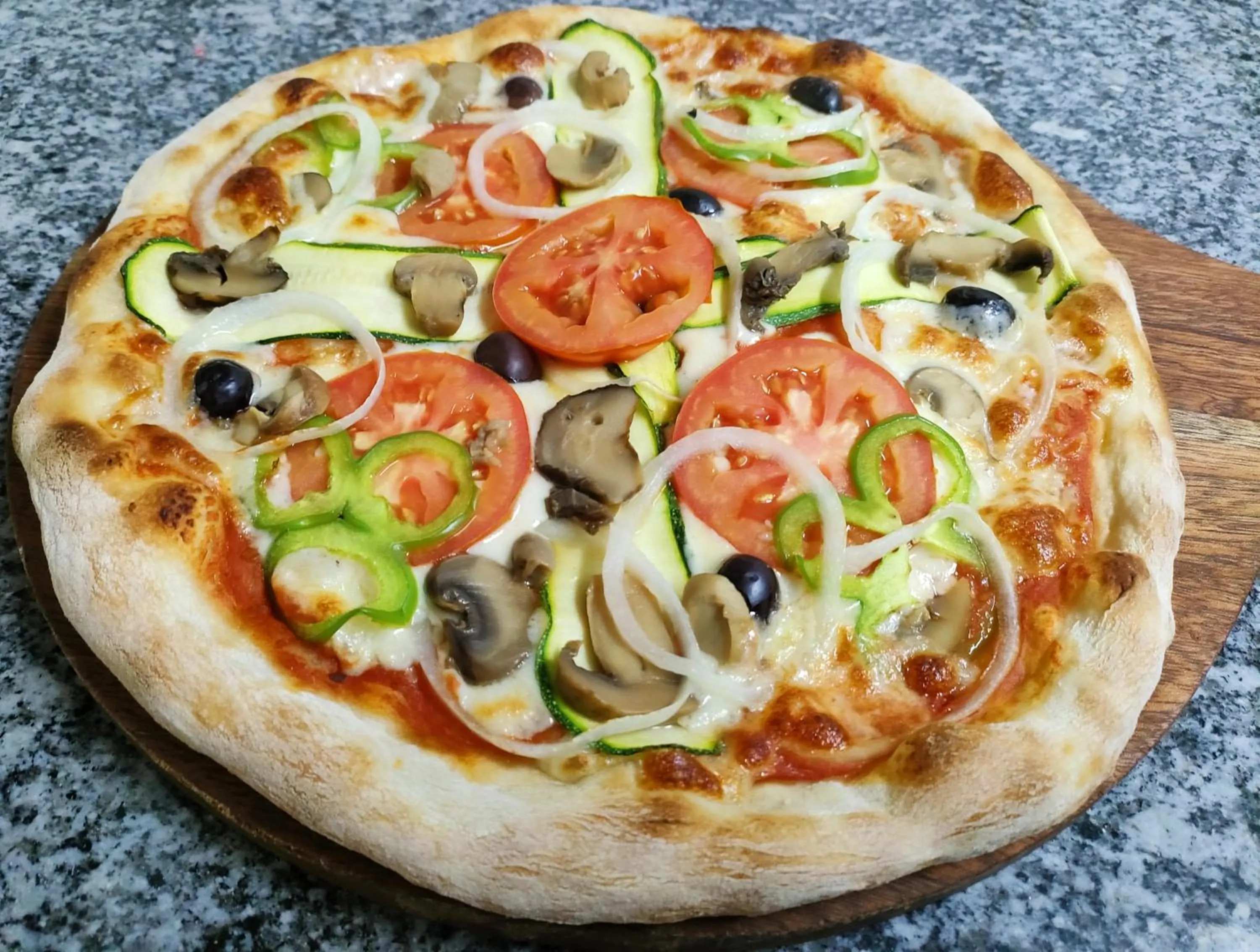 Restaurant/places to eat in Pensaò Big Game Maio