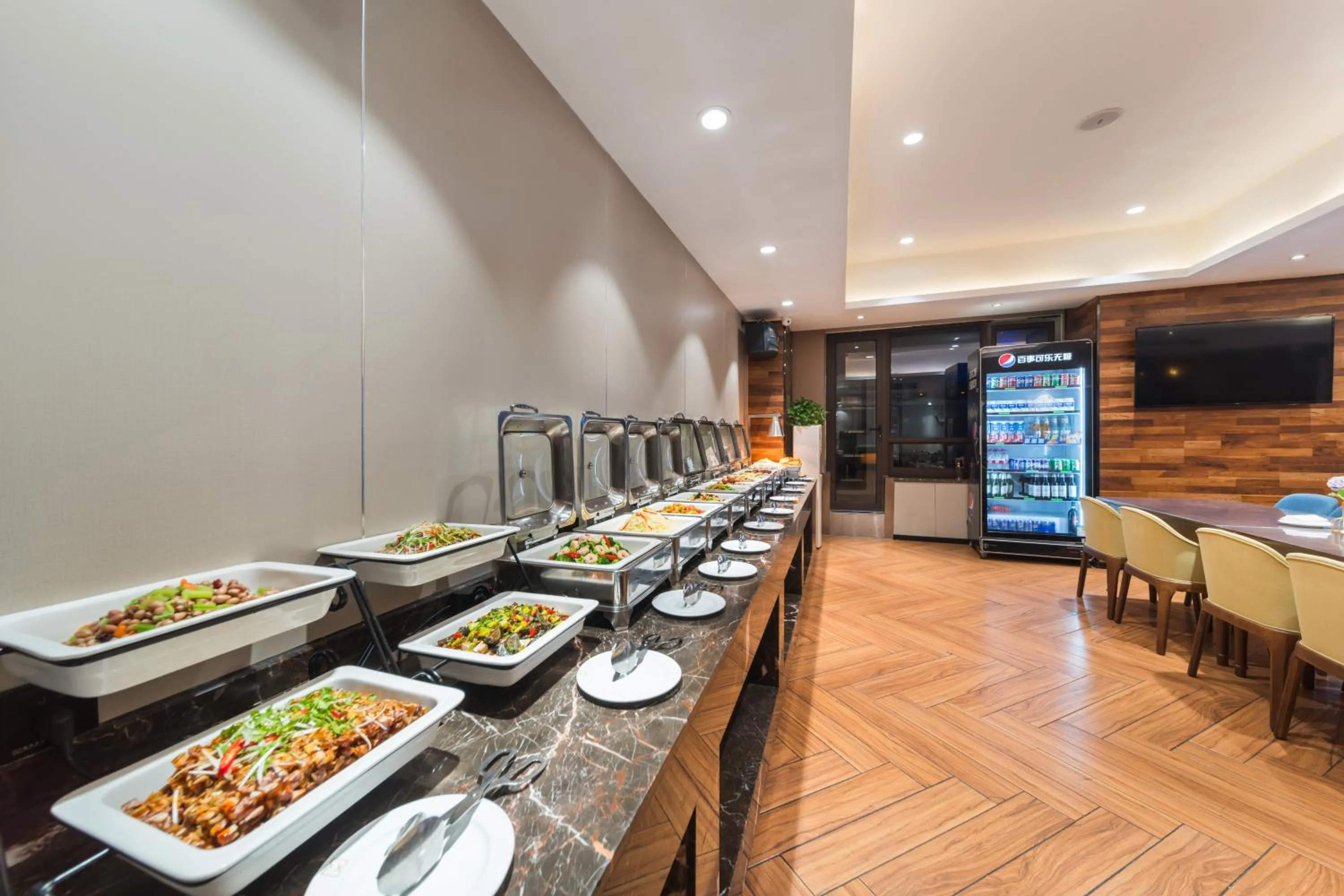 Restaurant/places to eat in GeMei Hotel Luoyang Longmen High-speed Railway Station