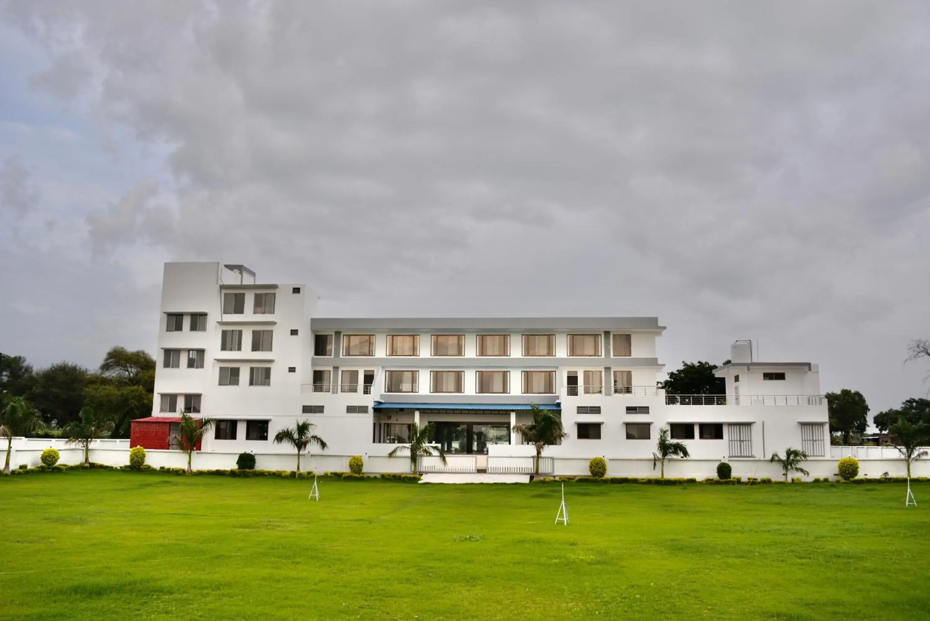 Property building in HOTEL MUSHAK by BAPPA PALACE Property building in HOTEL MUSHAK by BAPPA PALACE