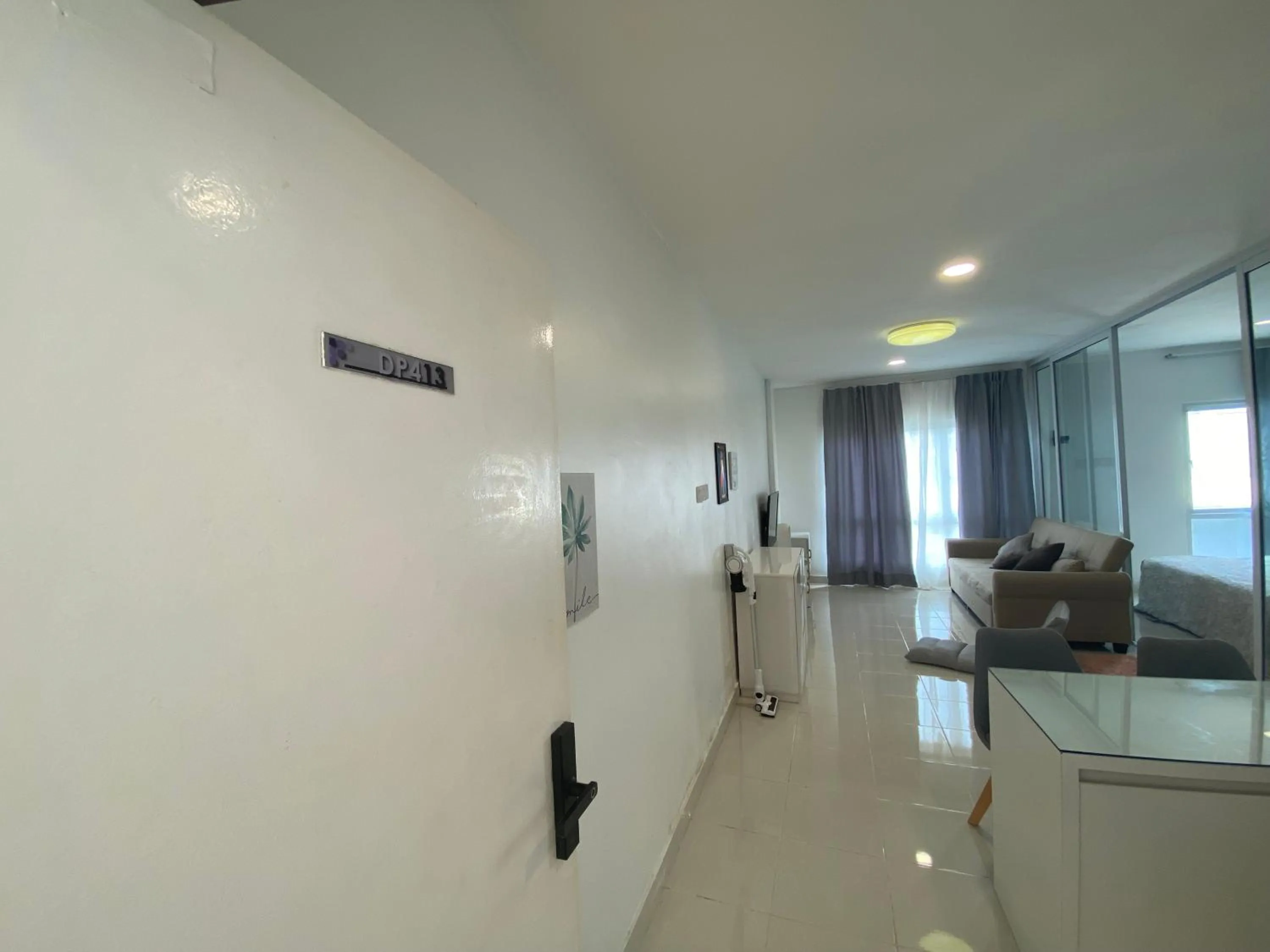 Living room in Papillon Escape